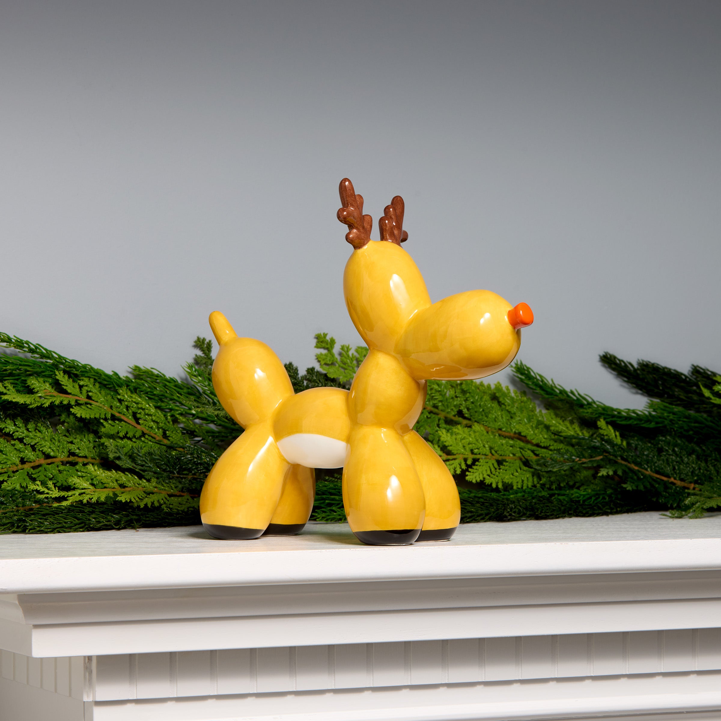 8 Inch Reindeer Balloon Figurine - Christmas Party Decorations, Holiday Home Decor, Xmas Tree Ornament & Festive Gift Idea