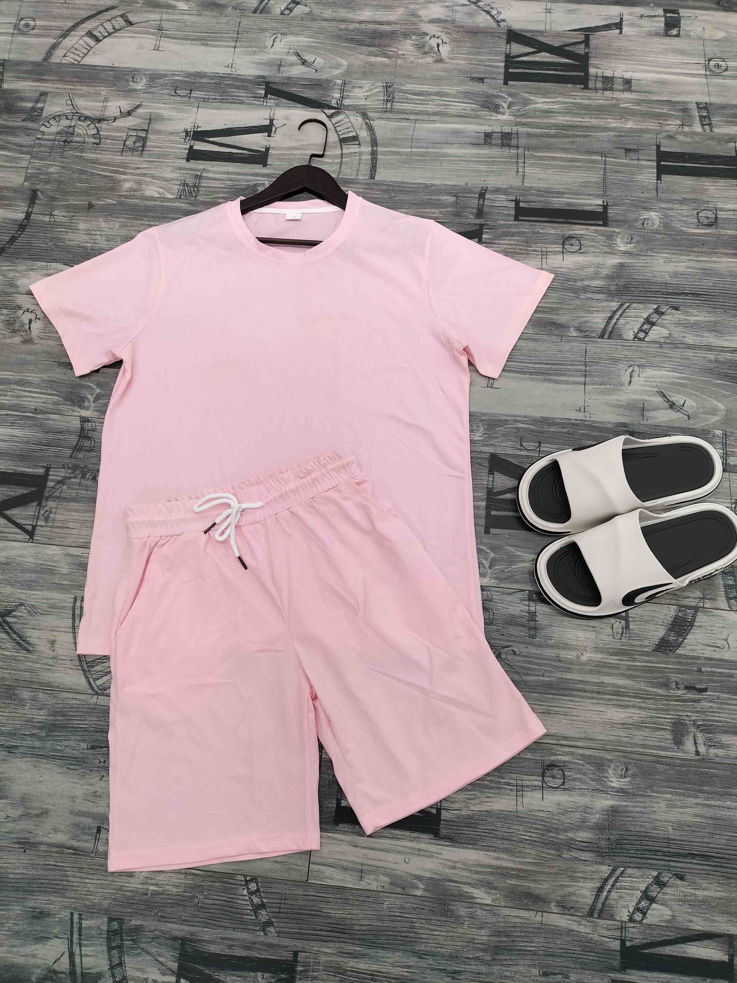 Men's Casual Short Sleeve T-Shirt and Shorts Set - Comfortable Summer Outfit for Beach, Gym, and Outdoor Activities