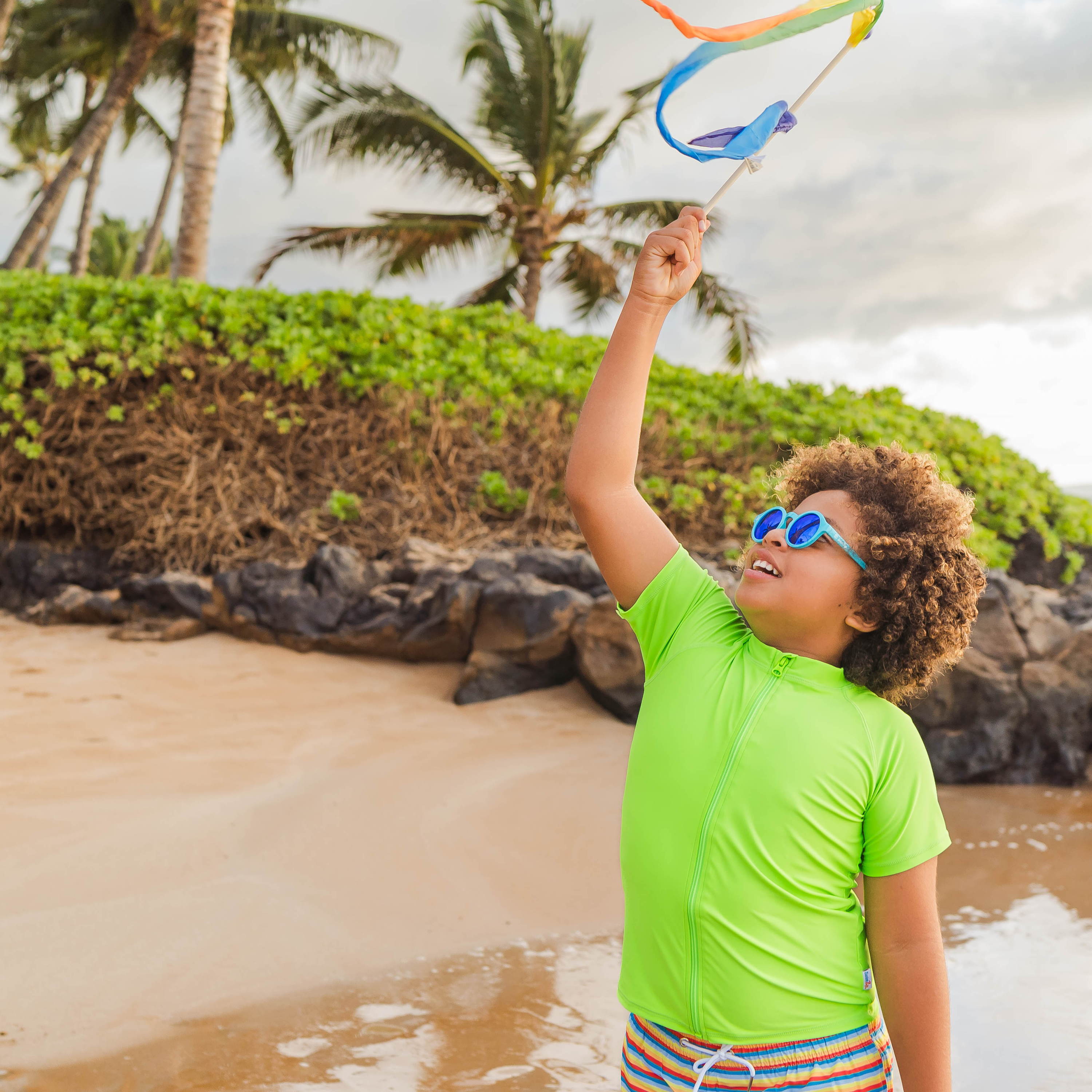 Kids Round Sunglasses Scuba Blue - UV Protection, Polarized, Unbreakable for Boys & Girls - Perfect for Beach, Swimming, and Outdoor Activities