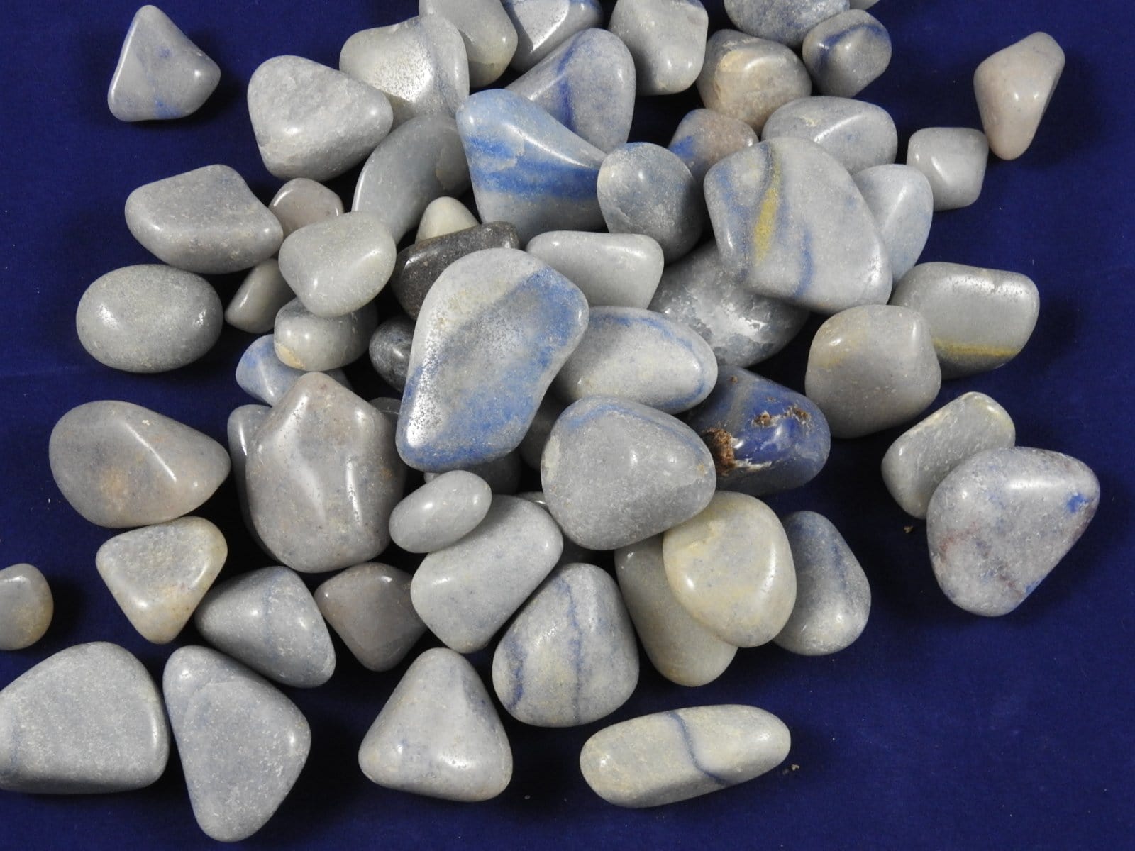 Natural Blue Quartz Crystals - 1 lb Bulk Raw Stones for Healing, Jewelry Making & Decor | Perfect for Reiki, Meditation & Home Decoration