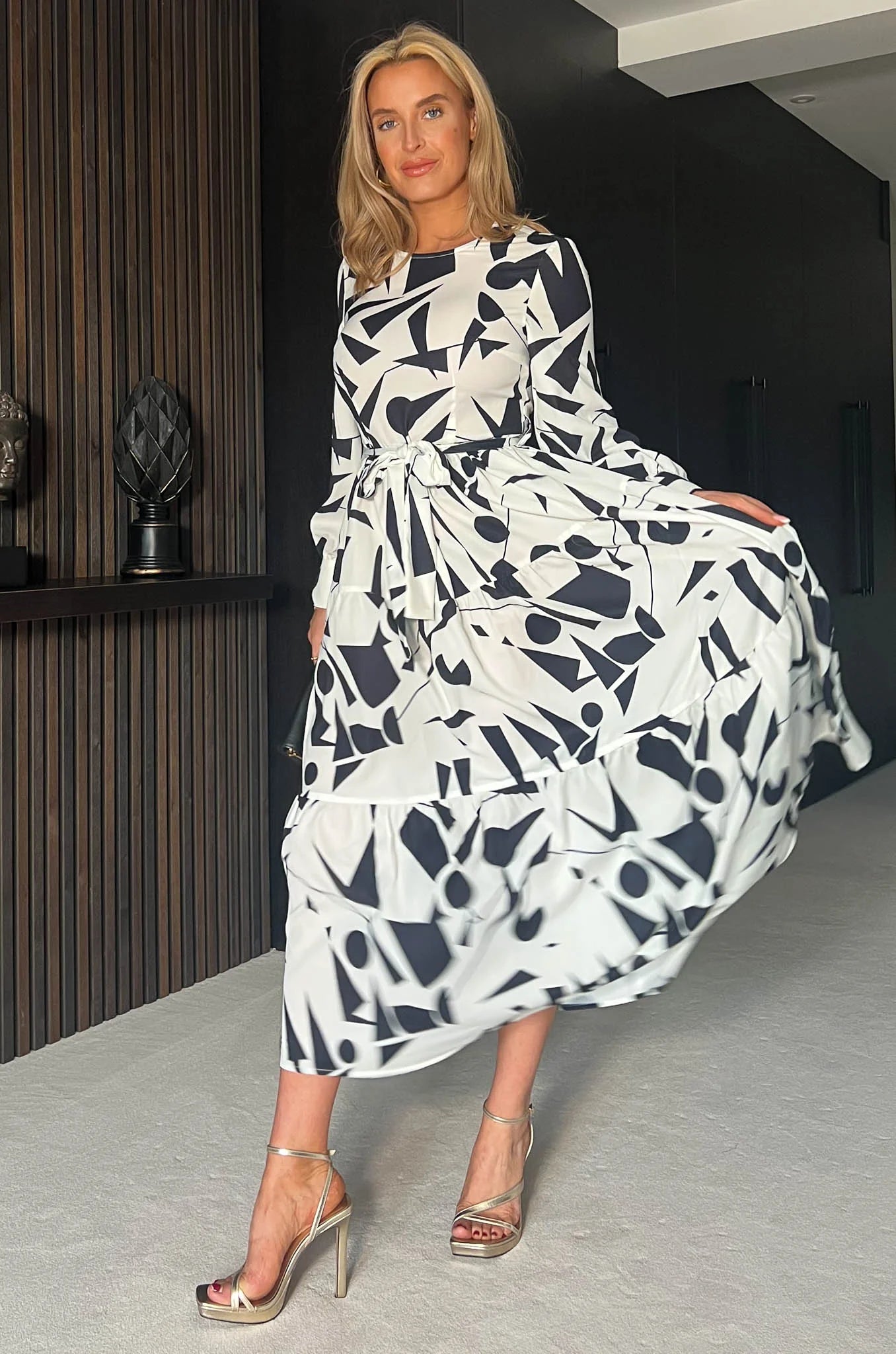 ANGELINA TIE WAIST DRESS - Monochrome Floral Print Women's Summer Dress for Casual Outings & Beach Vacations