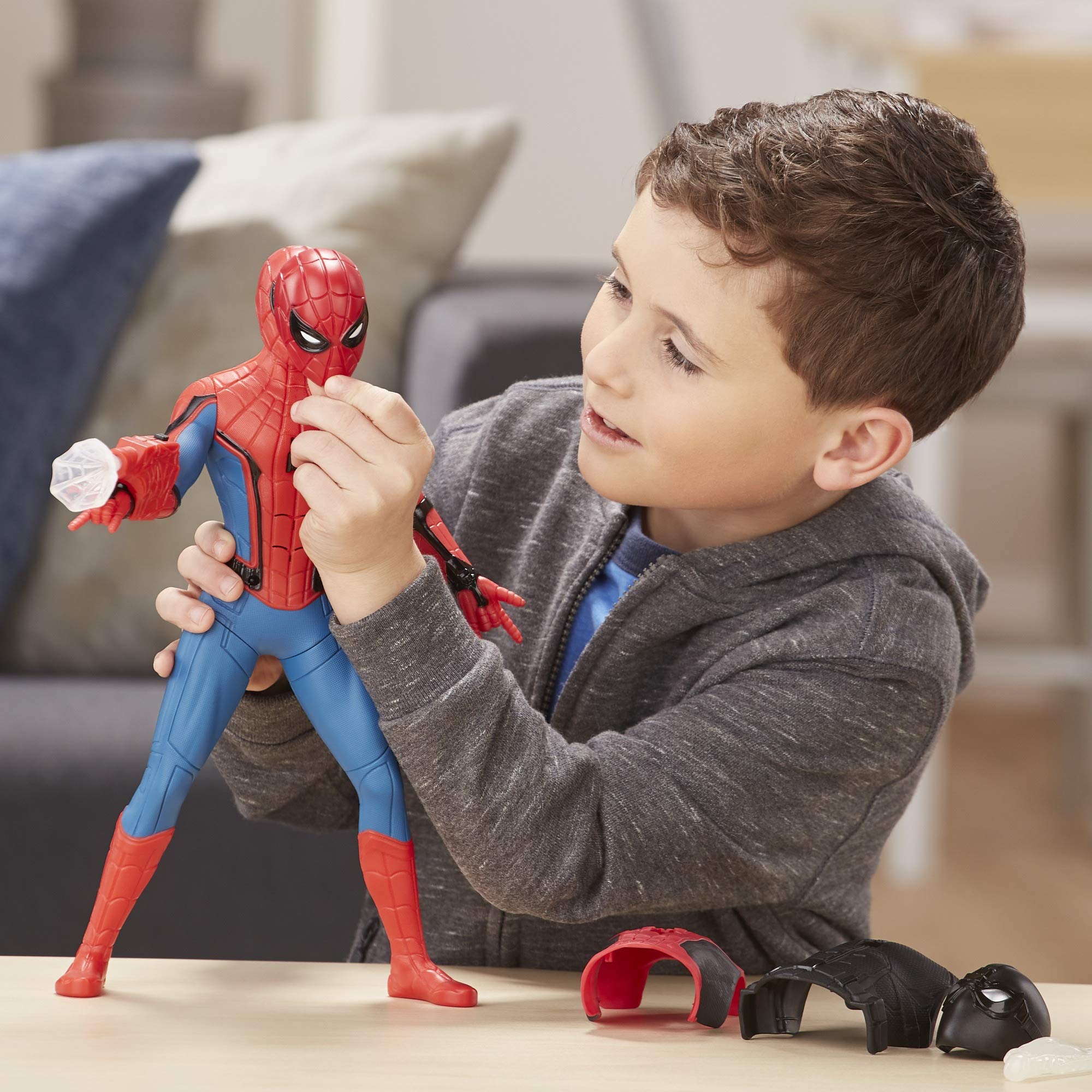 Spider-Man Web-Shooting Costume for Kids - Hasbro E3567EU4 | Role Play Dress Up for Halloween & Superhero Parties