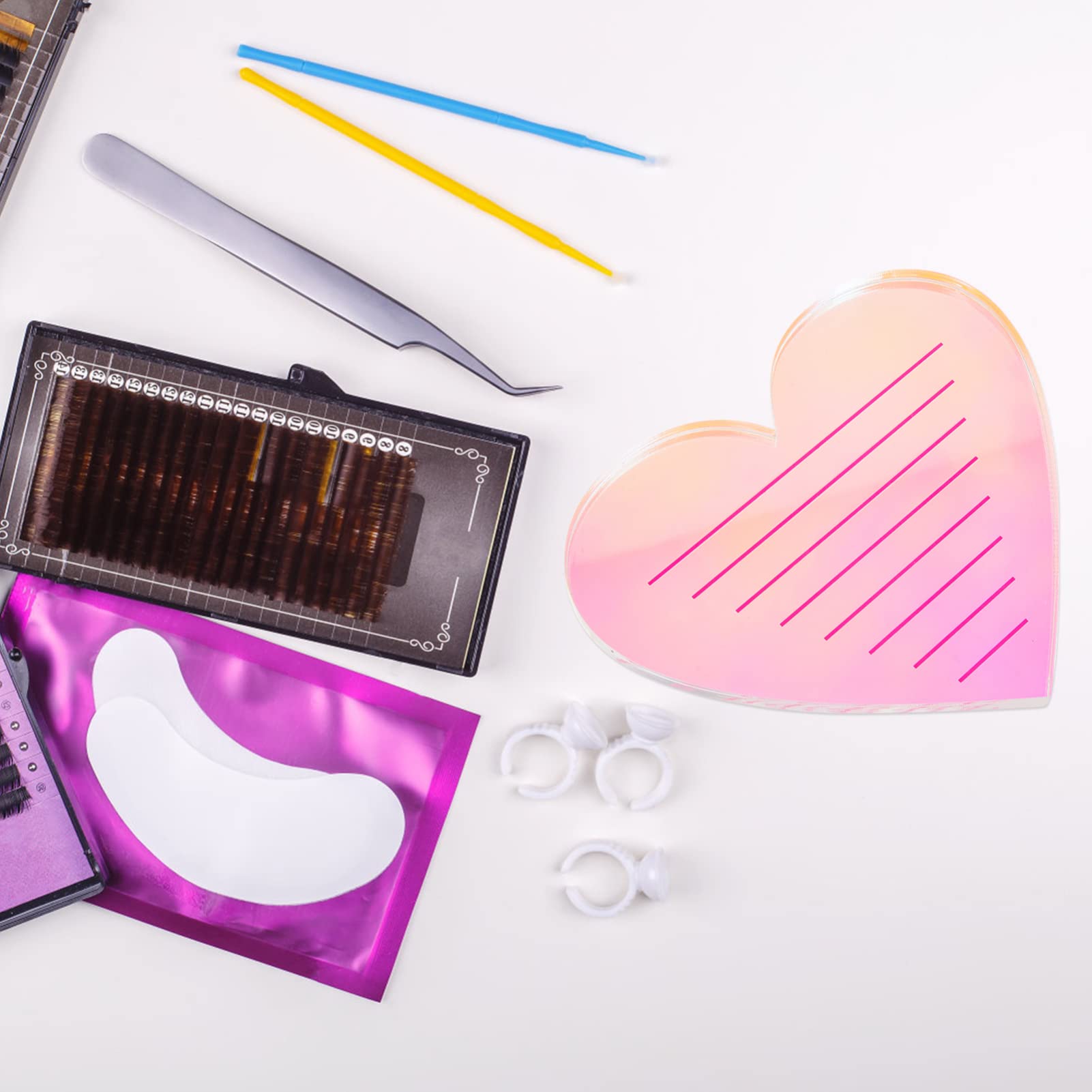Minkissy Acrylic Heart Shaped False Eyelash Extension Tray - Eyelash Display Board & Grafting Stand for Professional Lash Artists | Perfect for Salon, Spa, and Home Use