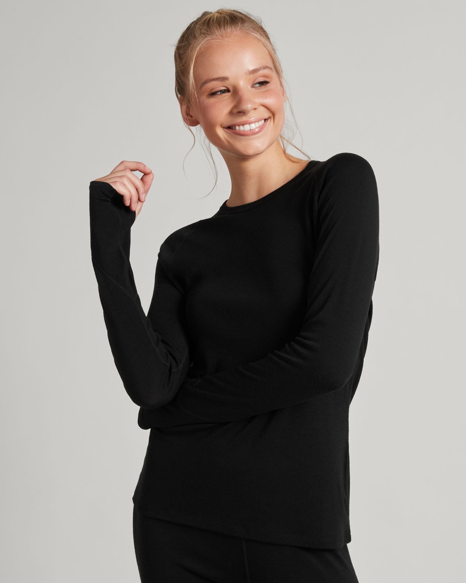 Premium Women's KMD Merino Wool Baselayer Long Sleeve Thermal Top - Black | Moisture-Wicking & Odor-Resistant | Ideal for Hiking, Skiing & Winter Outdoor Activities