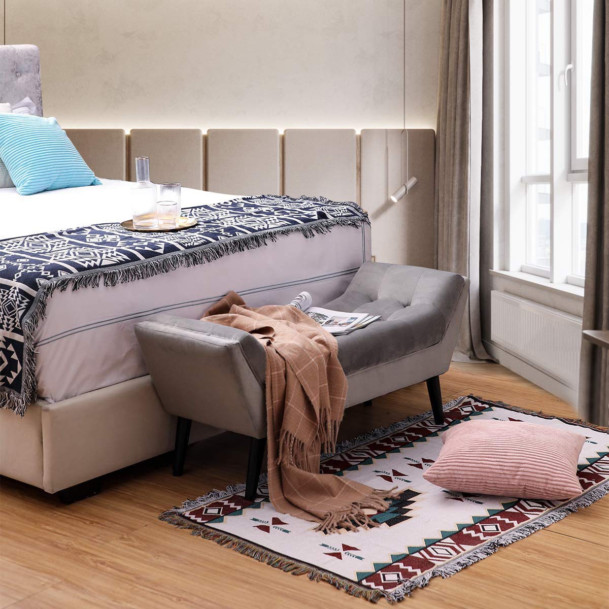Velvet Tufted Ottoman Bench with Storage - Light Gray Upholstered Bed Bench for Bedroom, Entryway, or Living Room - 2-Seater Footstool with Wooden Legs - Perfect for Extra Seating & Stylish Home Decor