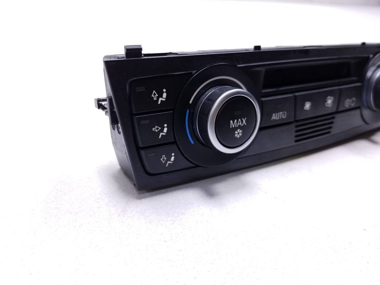 06-09 BMW E90 328i 330i 335i AC Temperature Climate Control Unit OEM Replacement - Perfect for Summer Cooling & Winter Heating Comfort