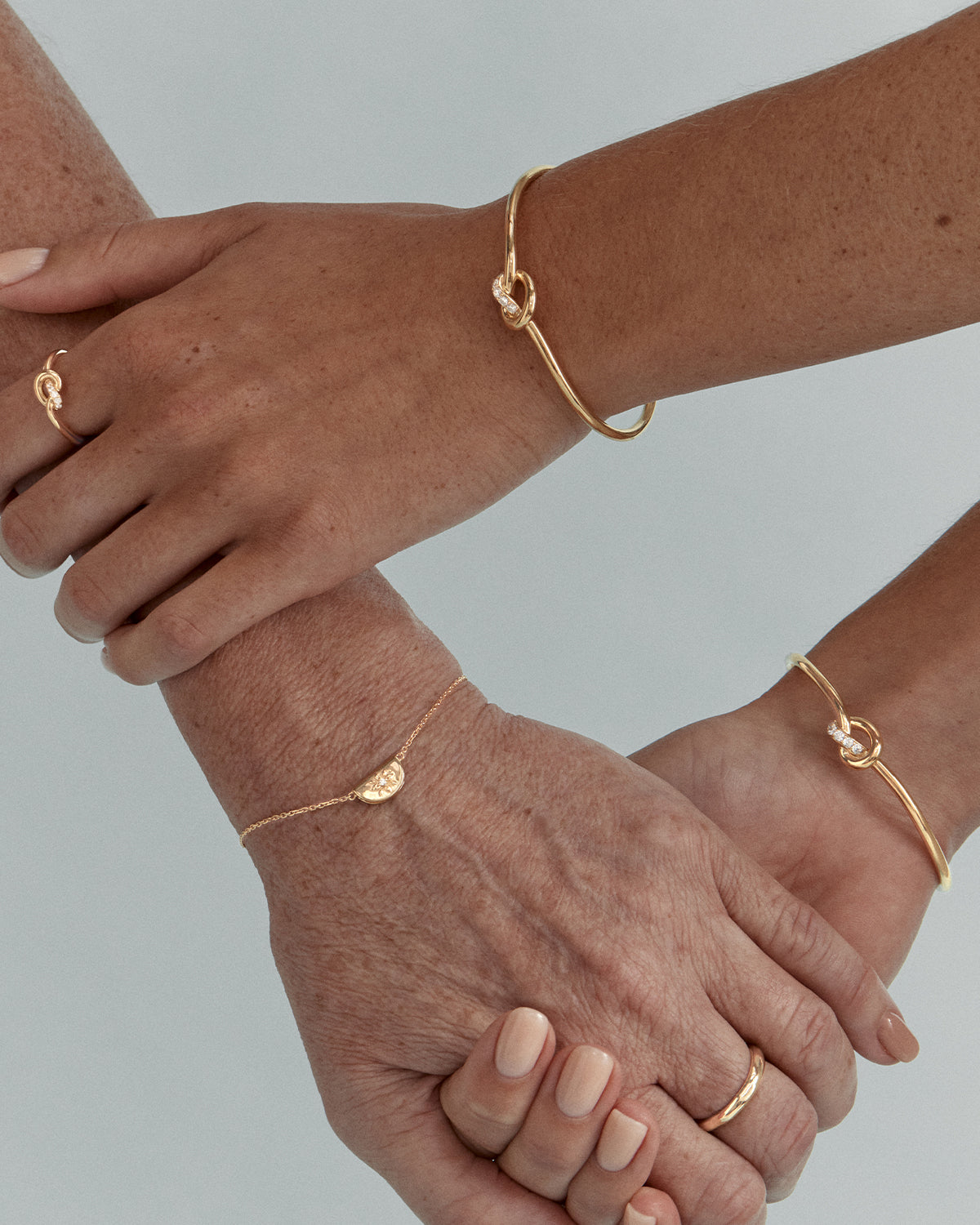 18K Gold Vermeil Love Knot Cuff Bracelet with Lab-Grown Diamonds - Elegant Gift for Anniversary, Valentine's Day & Special Occasions