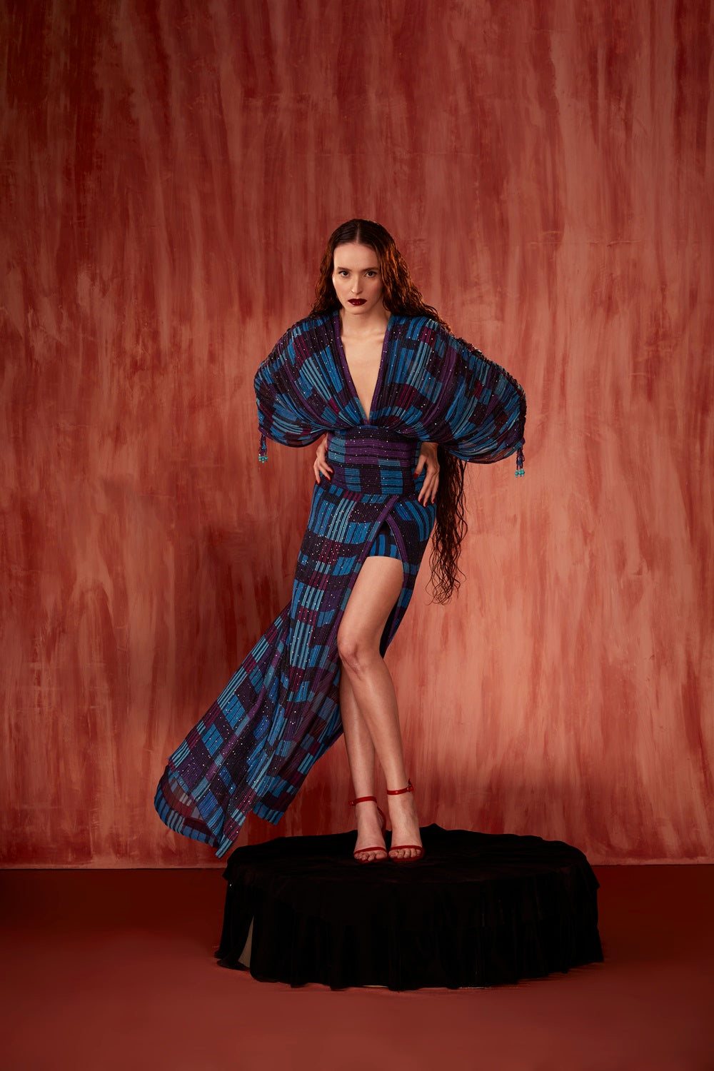 Stylish Blue Tile Print Dress with Side Slit - Perfect for Summer Outings, Beach Vacations & Casual Dates
