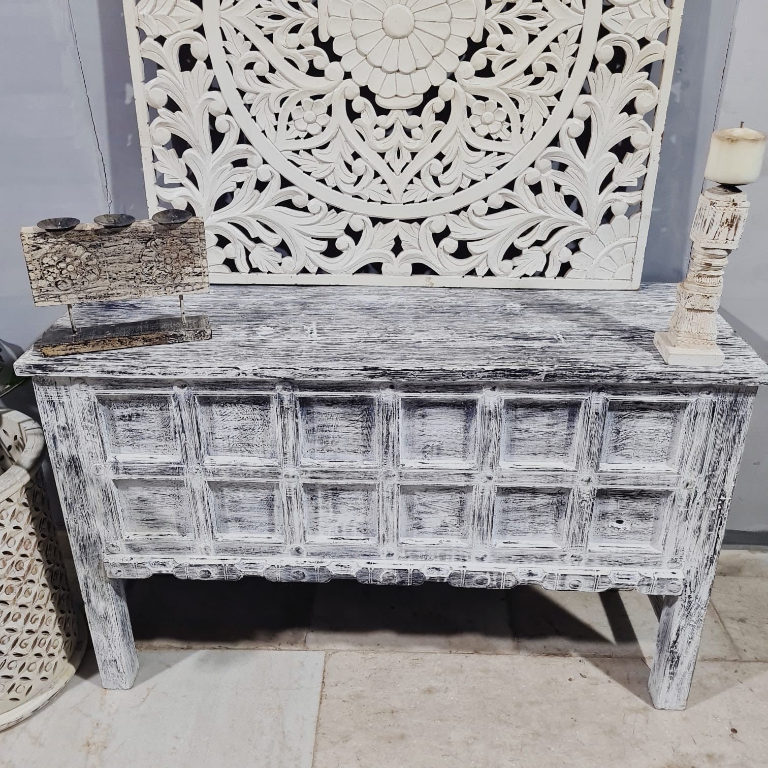 Handmade Carved Indian Solid Hardwood Console Table - Rustic Grey Finish - 45.3