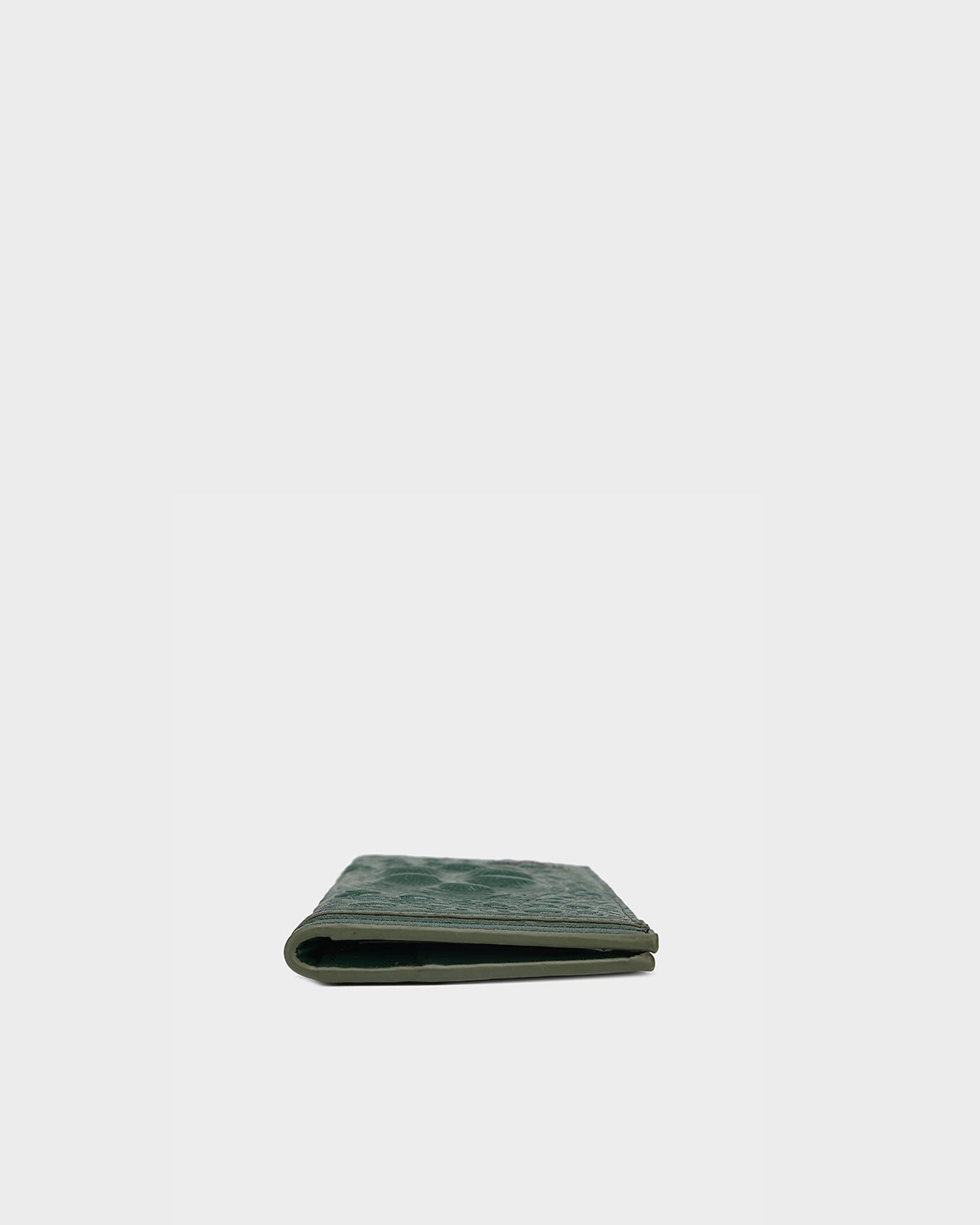 Apollo 2 Chain Wallet for Men - Genuine Leather Emerald Green Bifold Wallet with RFID Blocking | Perfect for Everyday Use, Travel & Business