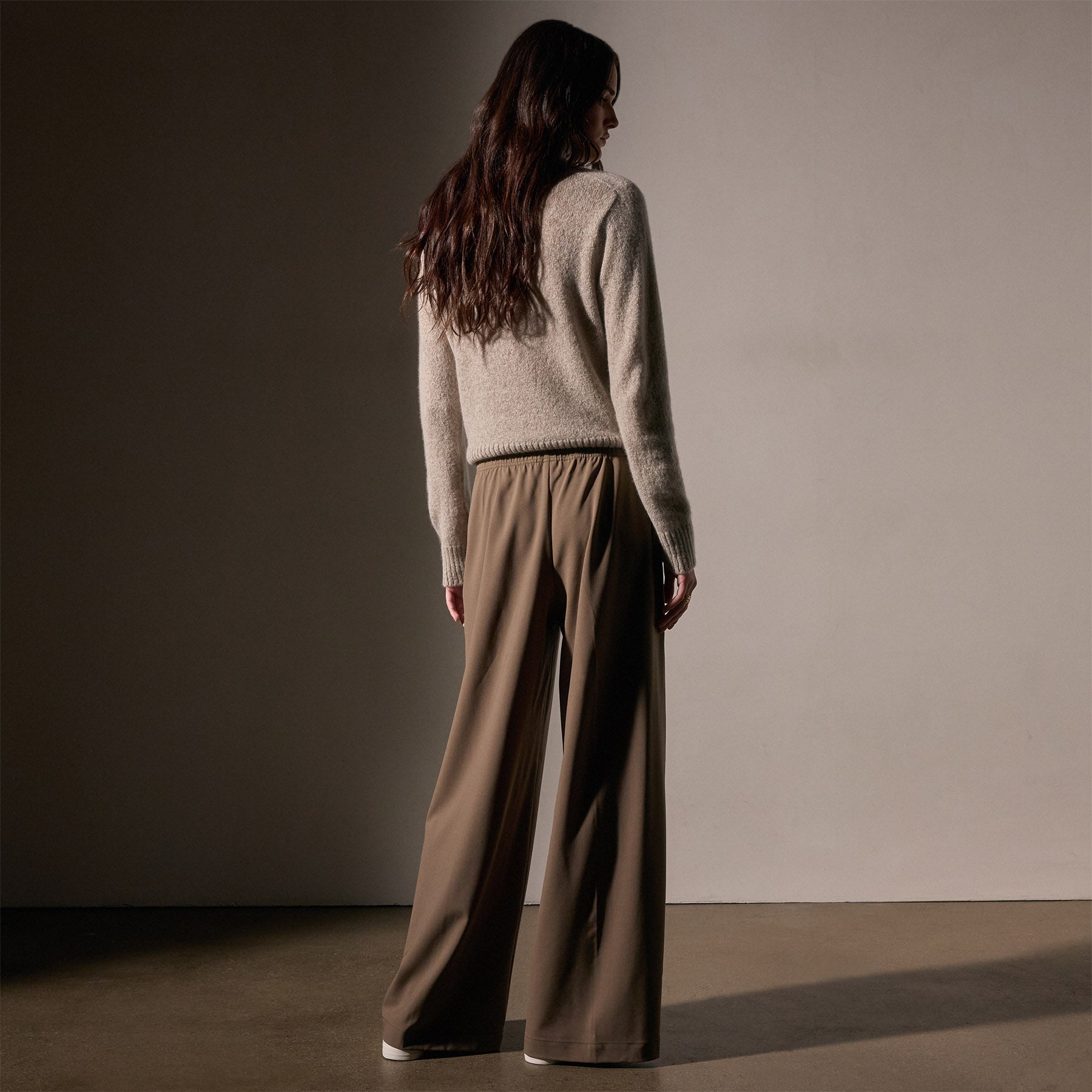 Stretch Wool Wide Leg Cargo Pants for Women - Comfortable & Stylish High Waist Trousers for Work, Travel & Casual Outfits