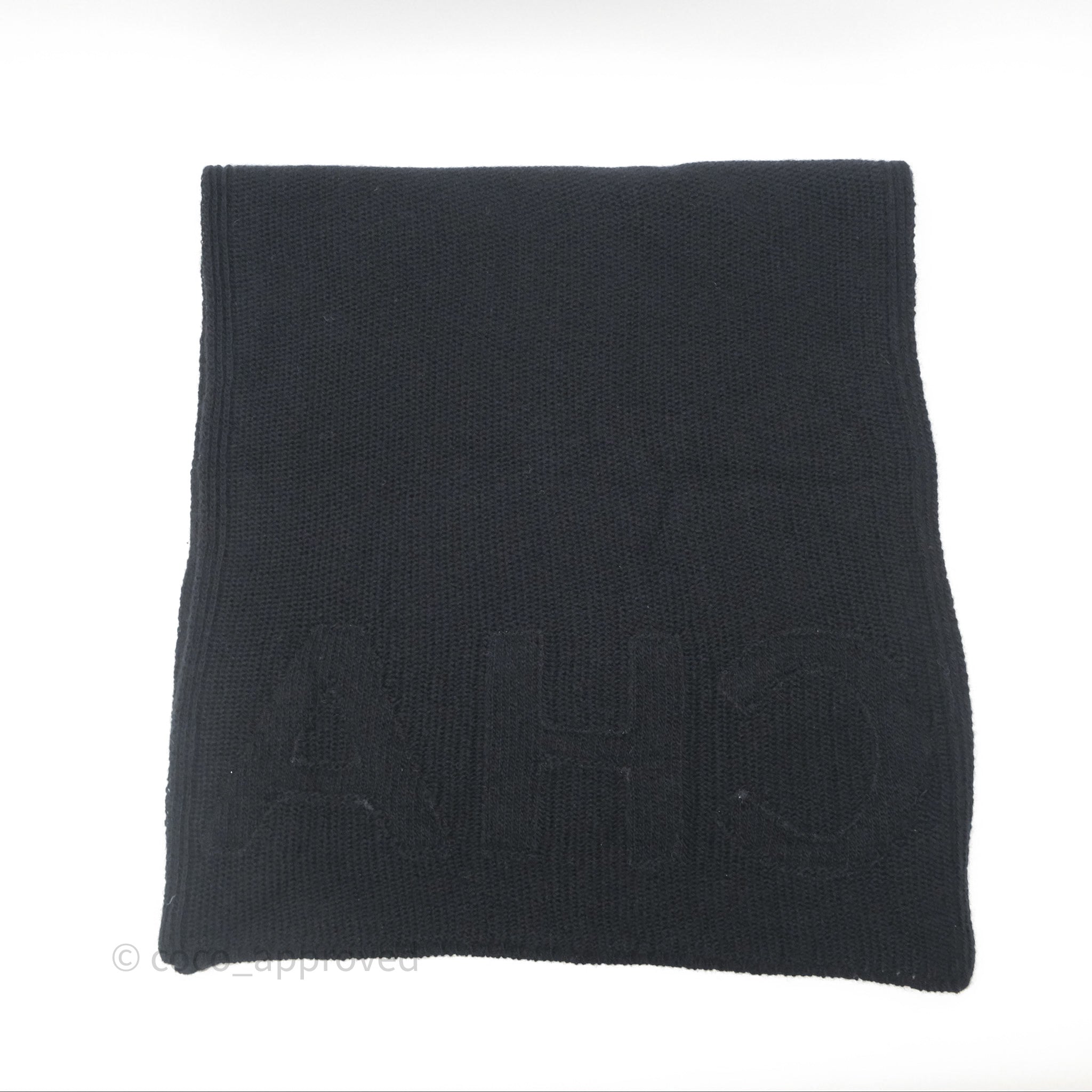 Chanel Chain Logo Scarf - Luxury Wool Cashmere Wrap for Women - Black Winter Fashion Accessory for Office, Party & Evening Out