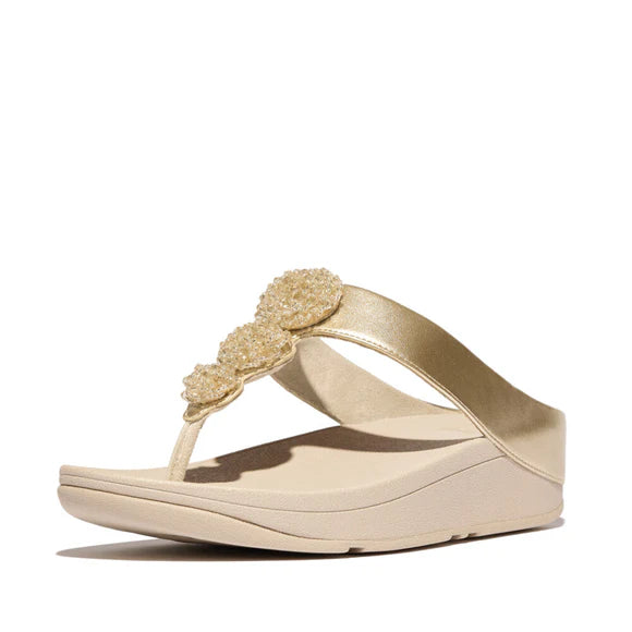 FitFlop Fino Beadie Button Metallic Sandals for Women - Comfortable Slide Sandals with Adjustable Straps | Perfect for Beach, Vacation & Summer Outfits (Platino)