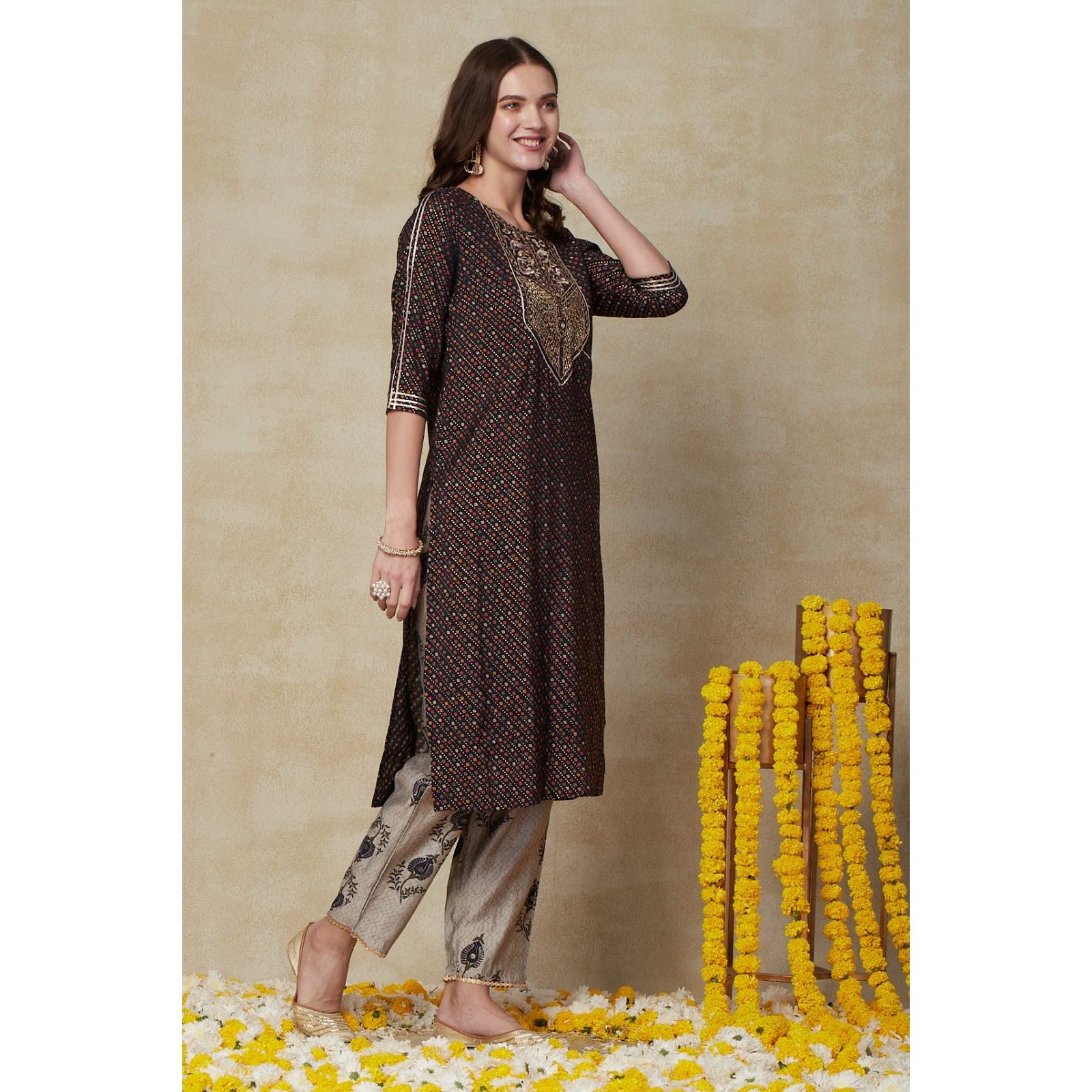 Stylish Festive Kurta Set for Women - Elegant Party Wear Outfit for Diwali, Weddings & Special Occasions