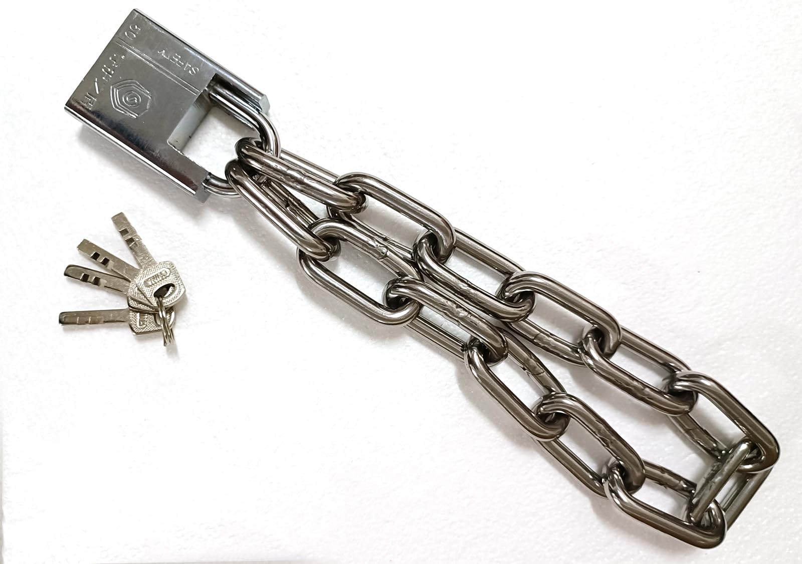 WANLIAN 8mm Stainless Steel Security Chain Lock with 50mm Shrouded Padlock - Heavy Duty Bike Lock for Motorcycle, Scooter, Bicycle, Moped, Door, Gate & Fence - Silver | Outdoor & Indoor Use for Theft Protection