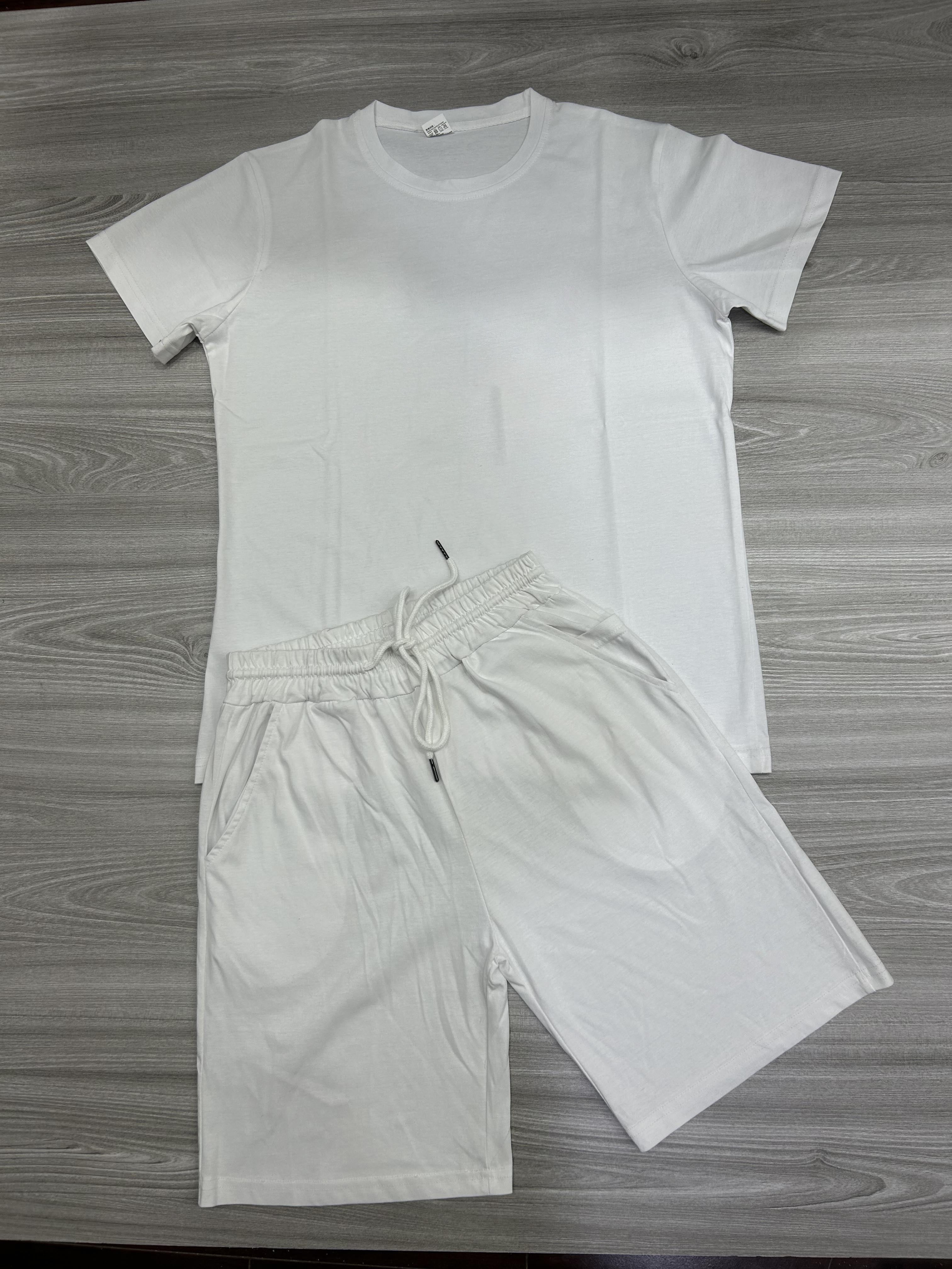 Men's Casual Short Sleeve T-Shirt and Shorts Set - Comfortable Summer Outfit for Beach, Gym, and Outdoor Activities