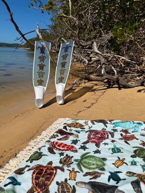 Divermon Turtle Free Diving Fins - Lightweight Composite Soft Blades for Scuba Diving, Snorkeling & Spearfishing | Perfect for Ocean Exploration & Underwater Adventures