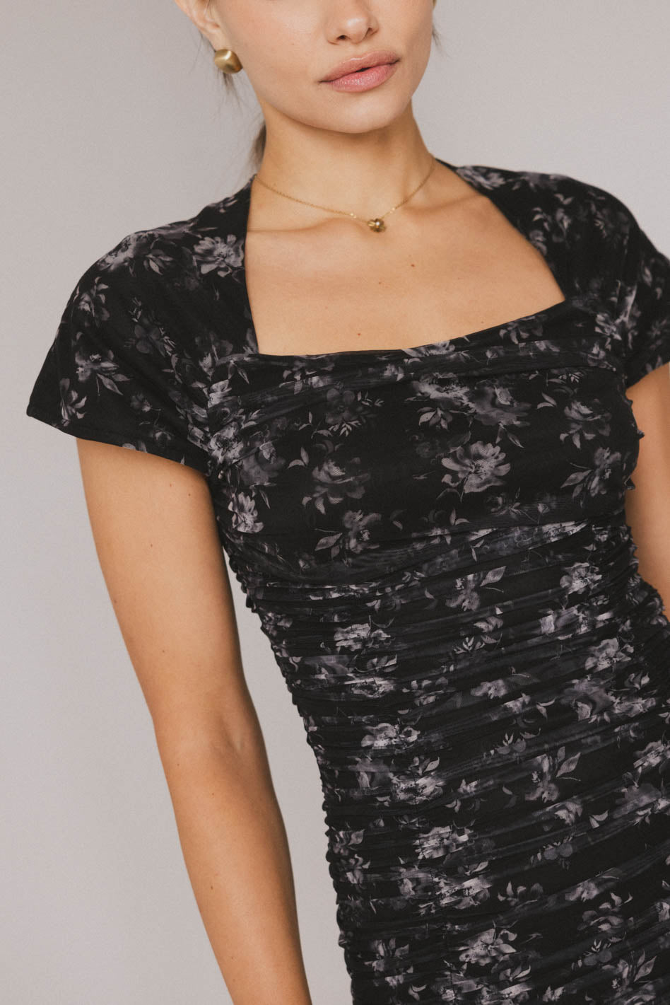 Kensie Ruched Midi Dress for Women - Elegant Bodycon Party Dress with Flattering Fit | Perfect for Cocktail Parties, Date Nights & Special Occasions