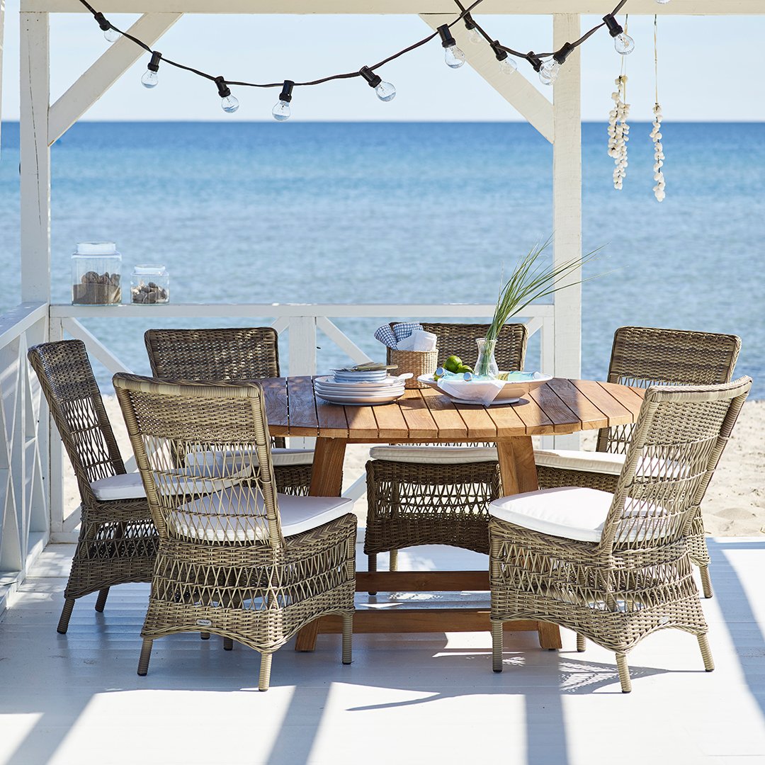 George Outdoor Dining Table - Weather-Resistant Patio Table for Garden, Backyard, and Poolside Gatherings - Perfect for Outdoor Entertaining and Al Fresco Meals