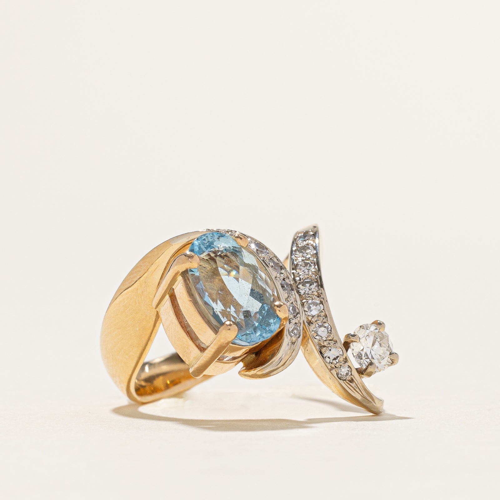 Aquamarine and Diamond Cocktail Ring - 2.00ct Aquamarine & 0.41ctw Diamonds - Size 6 - Elegant Evening Wear & Special Occasion Jewelry Gift for Women
