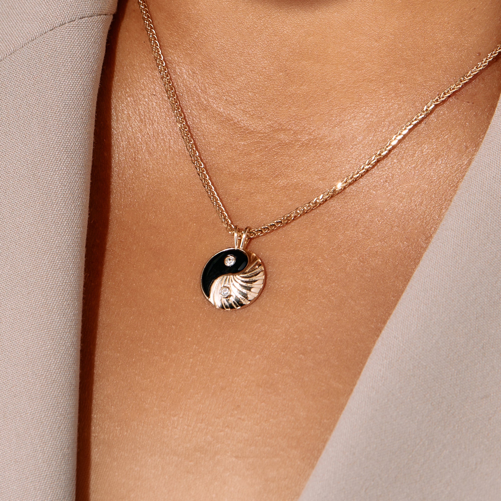 Black Onyx Yin Yang Necklace for Women - Elegant Spiritual Jewelry for Meditation, Yoga & Energy Balance