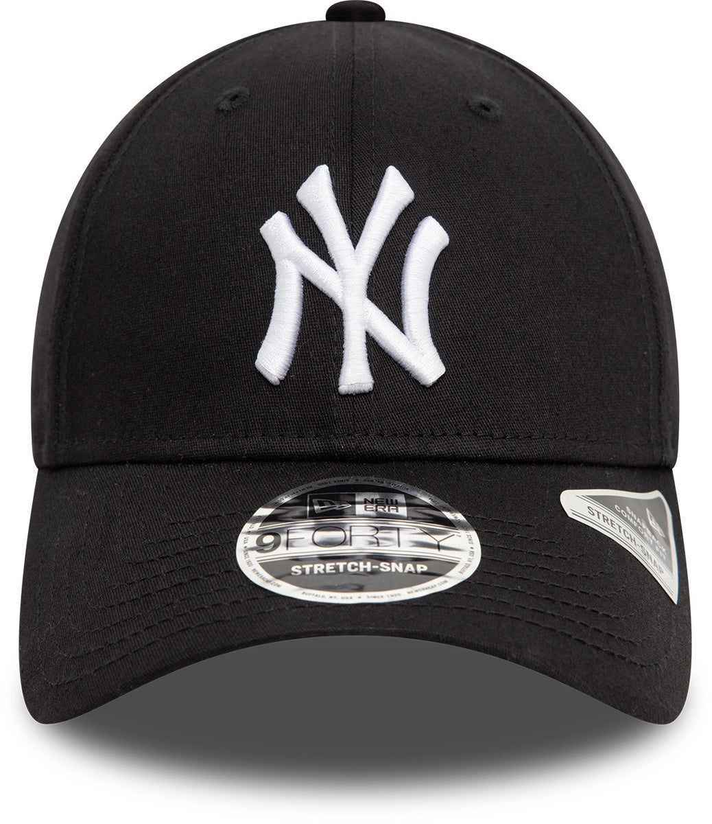 New York Yankees New Era 9Forty Stretch Snap Black Baseball Cap - Adjustable Fitted Hat for Men & Women - Perfect for Baseball Games, Sports Fans, and Casual Wear