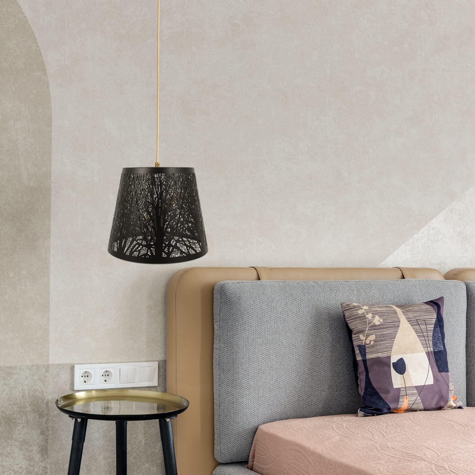 OSALADI E27 Lamp Shade - Hollow-out Tree Shadow Light Cover, Clip On Table Lampshade, Metal Decorative Projection Lamp Replacement for Table Lamp & Chandelier (Black) - Perfect for Bedroom, Living Room & Home Decor