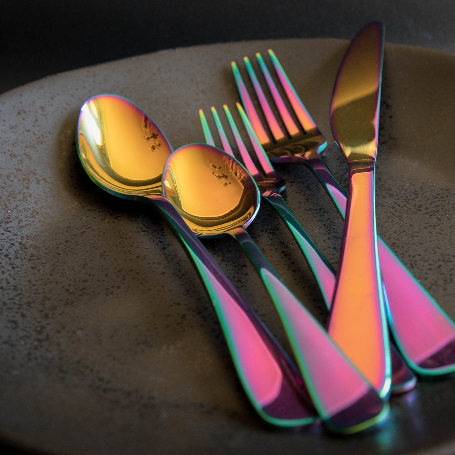Rhiannon Rainbow Mirror 20-Piece Flatware Set - Stainless Steel Silverware with Mirror Finish - Perfect for Dining, Wedding Gifts & Home Decor