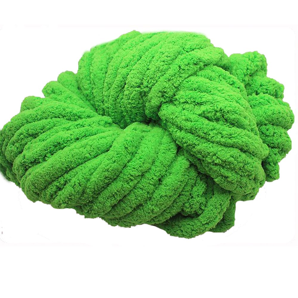 Jumbo Chenille Yarn - Grass Green Chunky Knitting Yarn for Arm Knitting, DIY Throw Blankets, Cat Caves & Cozy Home Decor (250g/8oz) - Perfect for Handmade Scarves, Baby Blankets & Soft Crafts
