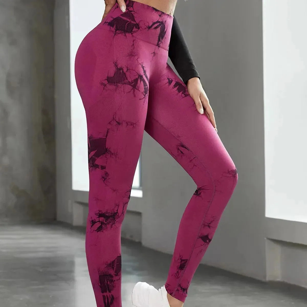 Women's High Waisted Yoga Leggings - Sexy Tie Dye Gym Tights for Fitness, Push Up & Workout - Comfortable Athletic Pants for Running, Yoga & Daily Wear