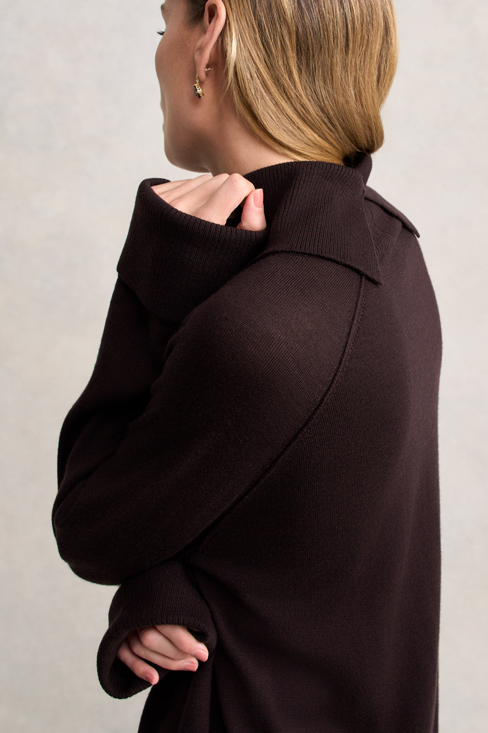 Side Split Merino Wool Sweater in Warm Chocolate Brown - Cozy Winter Pullover for Women | Perfect for Office, Dates & Casual Outings