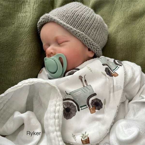 Adorable Baby Dribble Bib and Beanie Set - Soft Cotton Drool Bibs & Cute Knit Hat for Newborns & Infants - Perfect for Feeding, Playtime & Photo Shoots