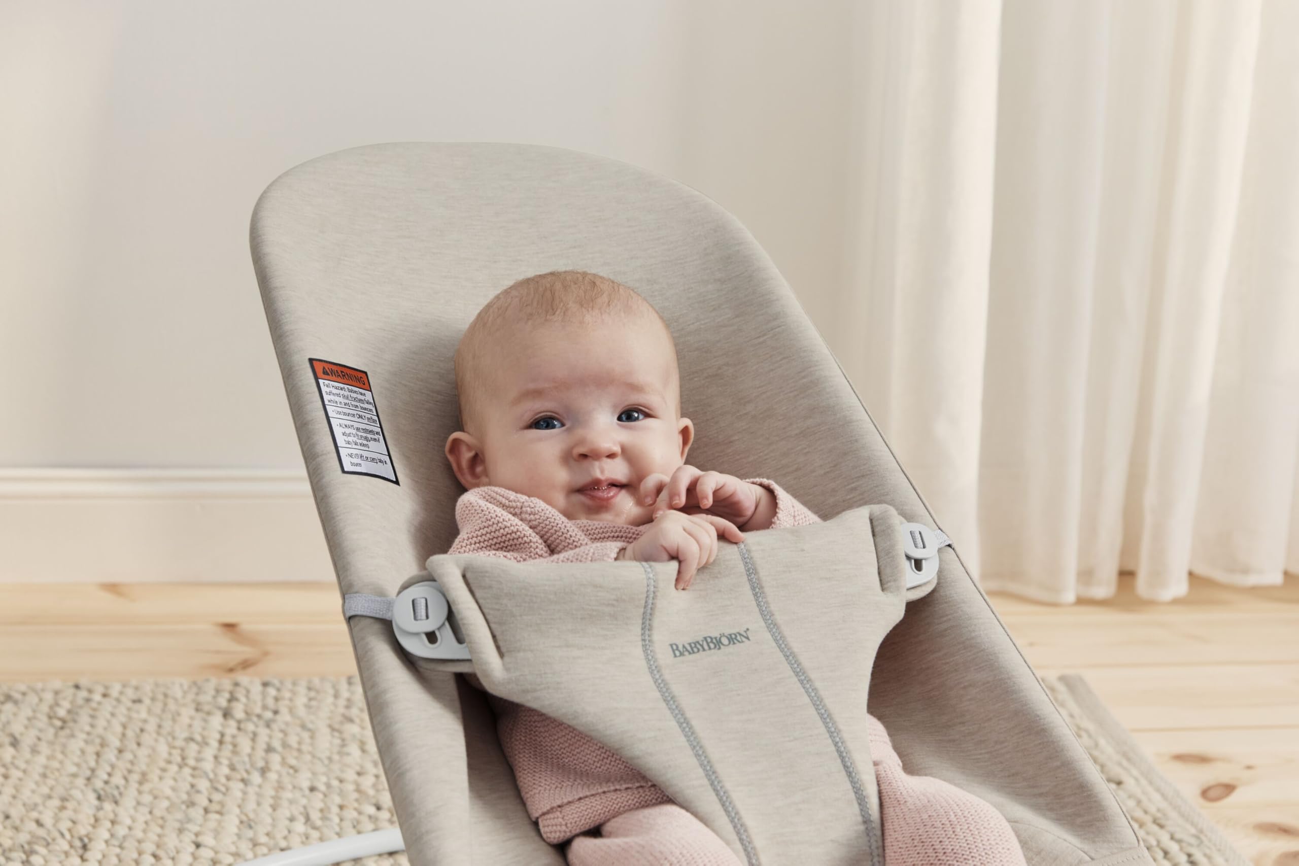 BabyBjörn Bouncer Bliss - Adjustable 2-in-1 Baby Bouncer & Toddler Chair (8-29 lbs) | Lightweight Portable Infant Seat with 4 Positions | Light Beige 3D Jersey Fabric | Perfect for Nursery, Living Room & Travel