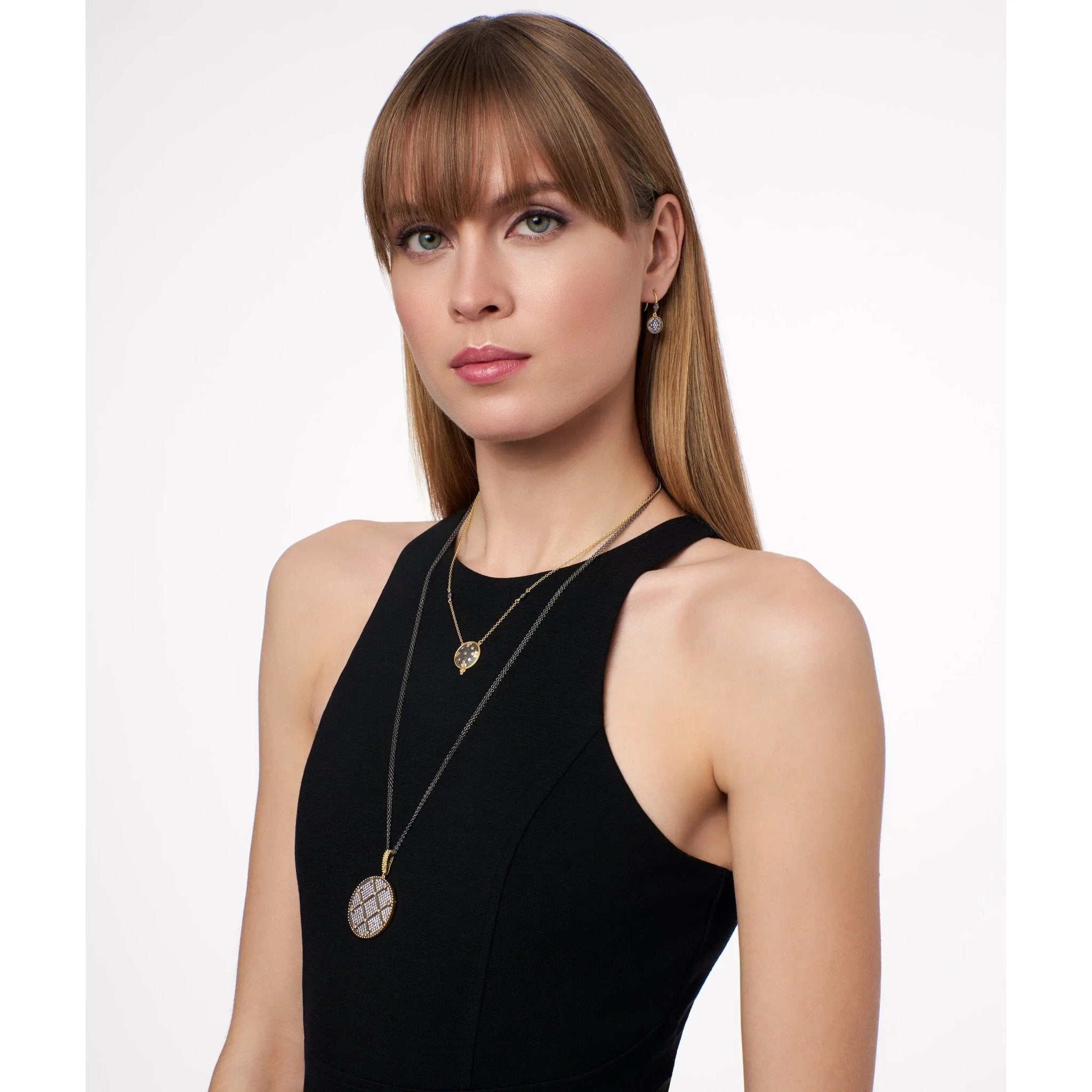 Elegant Double Sided Pendant Necklace - Personalized Engraved Jewelry for Women - Perfect for Anniversary Gifts & Special Occasions
