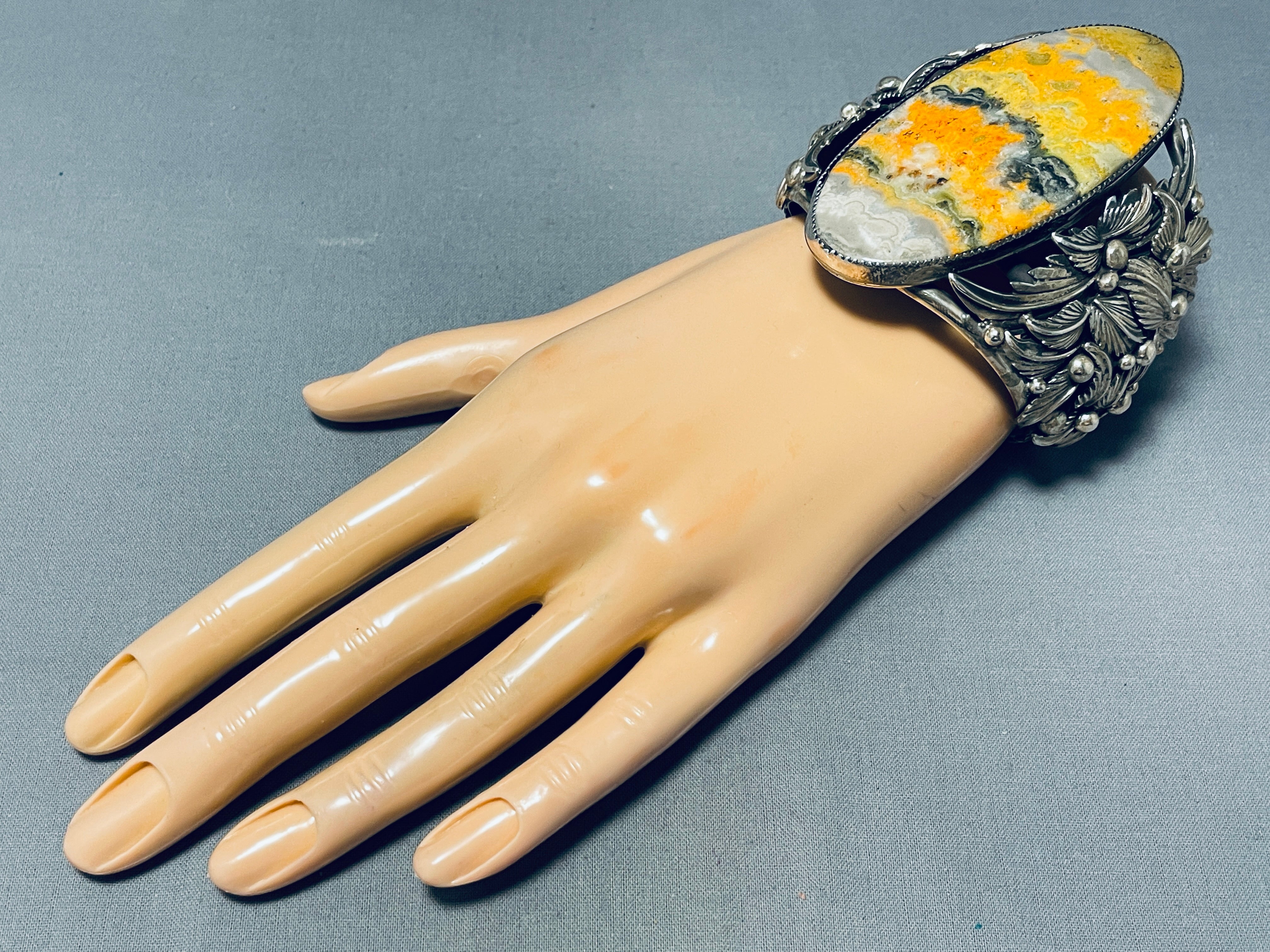 164 Grams Massive Native American Navajo Yellow Jasper Sterling Silver Bracelet - Handmade Southwest Jewelry for Women, Boho Chic Accessory, Spiritual Healing & Gift Idea