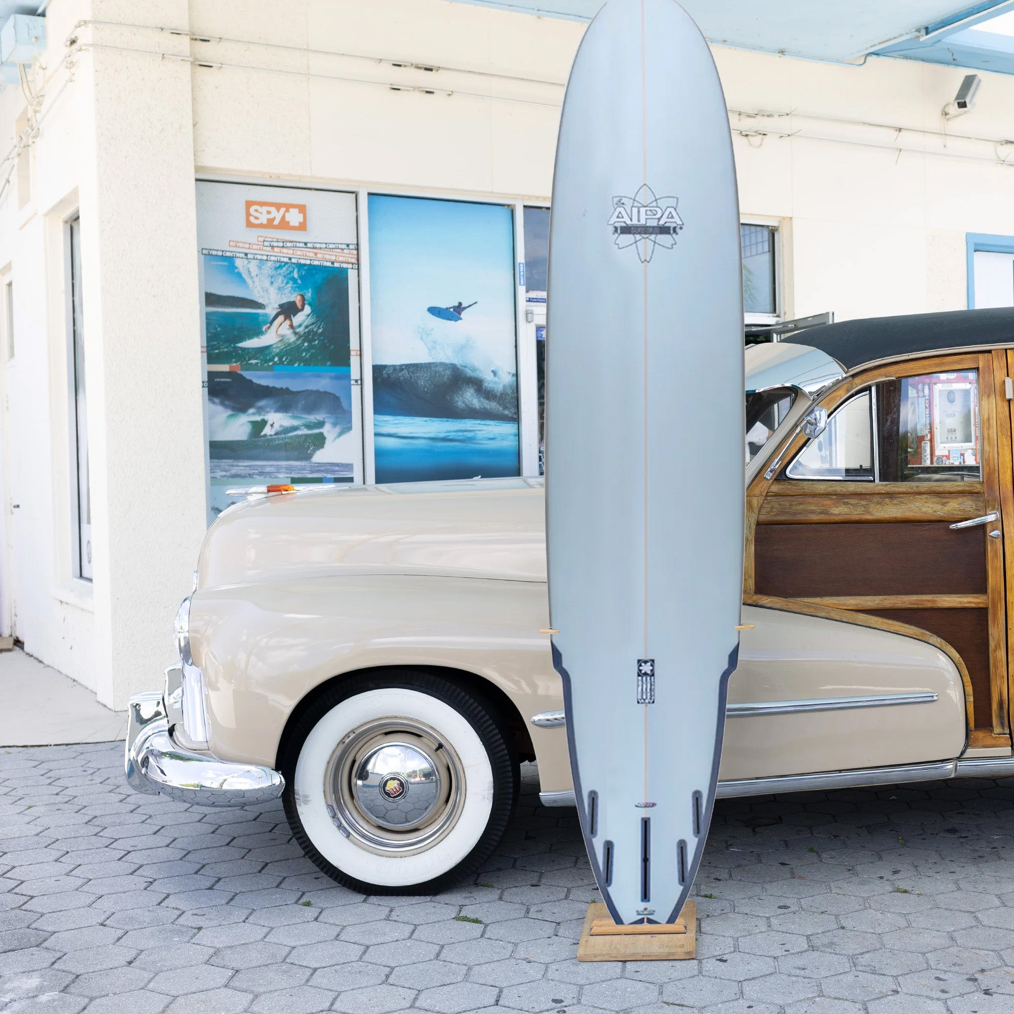 Aipa Big Brother Sting Fusion HD 9'0 Surfboard with Futures Fins - Perfect for Big Wave Surfing and Performance Riding