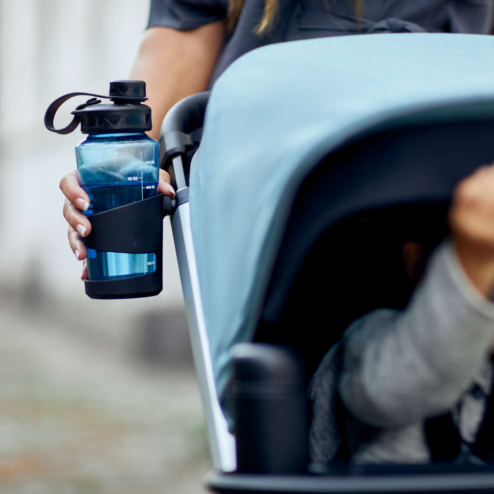 Thule Spring Cup Holder - Insulated Travel Mug Holder for Cars, Trucks & SUVs - Perfect for Road Trips, Commuting & Outdoor Adventures