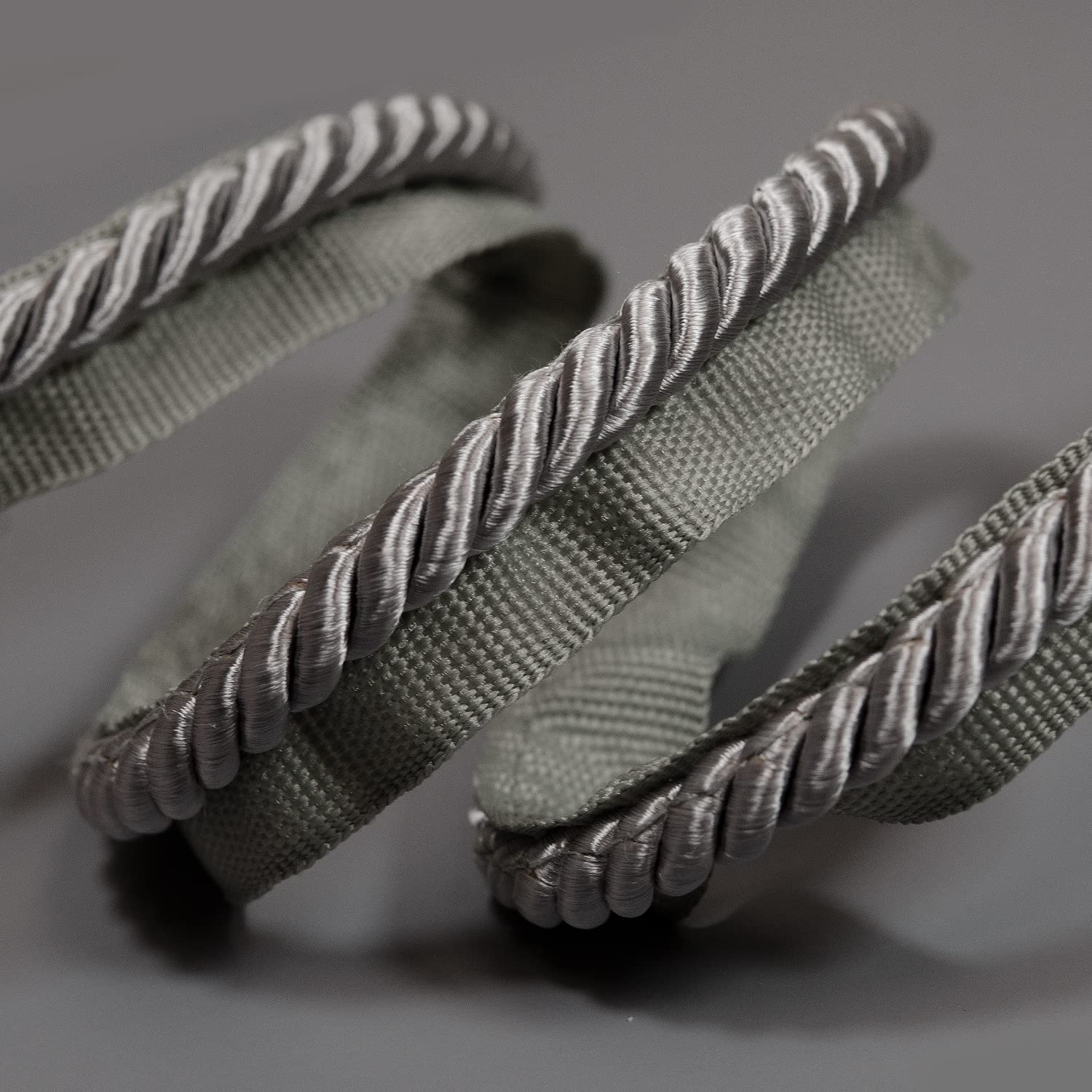 Emmerson 1/4 Inch Twisted Lip Cord Trim - Premium DIY Craft Trim for Picture Frames, Home Decor & Fashion Accessories - 10 Yard Light Gray Cord - Perfect for Sewing Projects, Upholstery & Scrapbooking