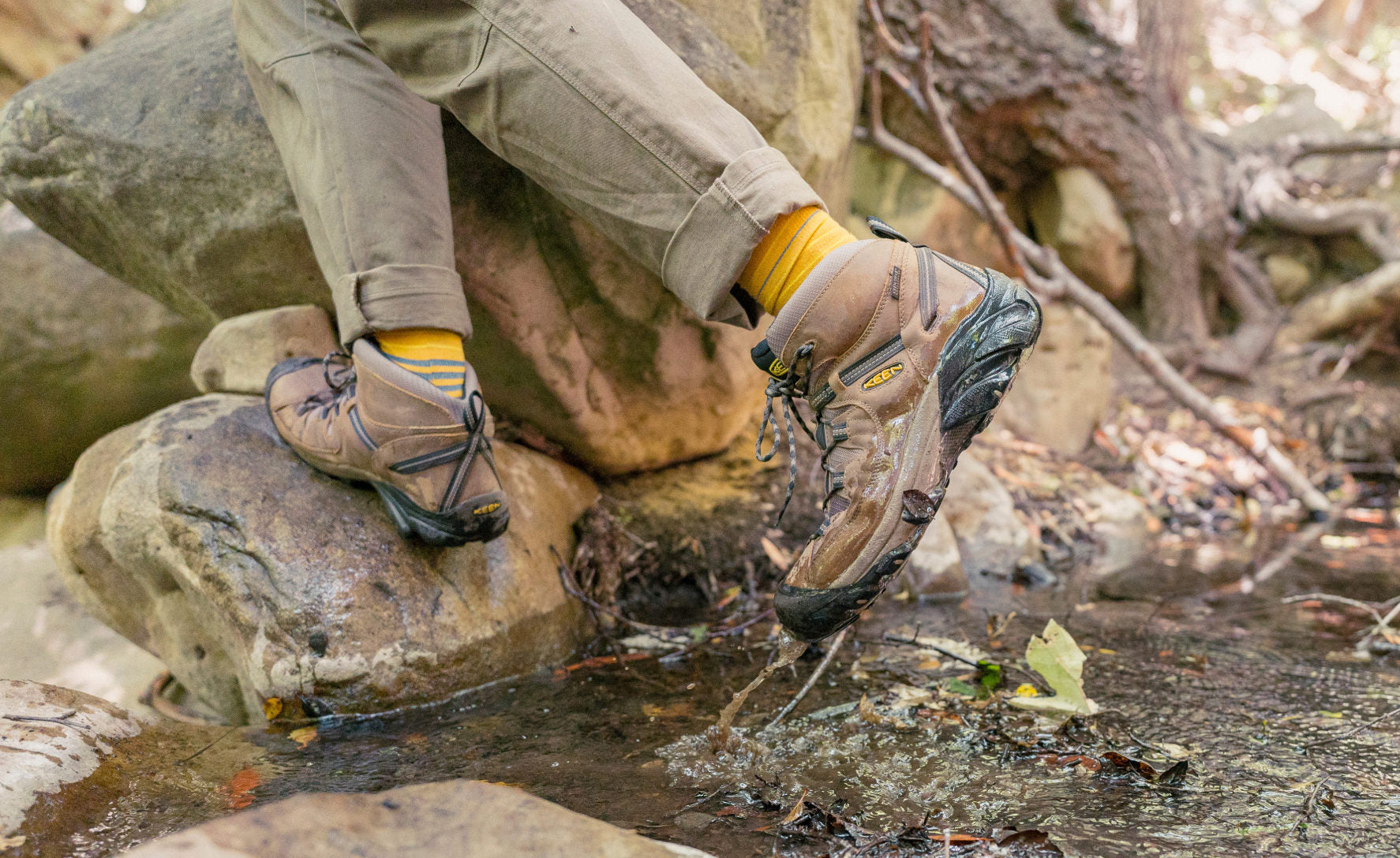 Men's Targhee II Mid Waterproof Hiking Boots - Lightweight & Durable for Outdoor Adventures | Canteen/Dark Olive | Perfect for Trail Hiking, Camping & Backpacking
