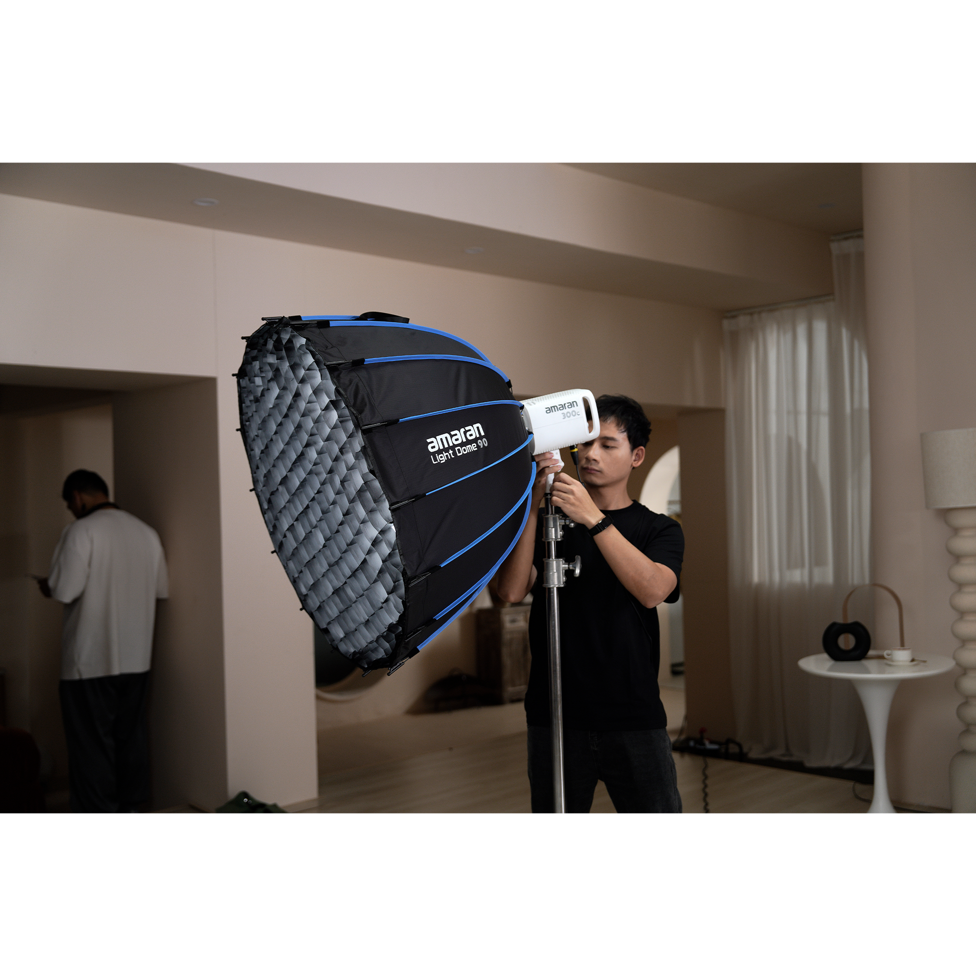 Amaran Light Dome 90 - Professional Photography Softbox with Diffuser for Studio Lighting, Portrait & Product Photography | Perfect for YouTube Videos, Live Streaming & Indoor Shooting