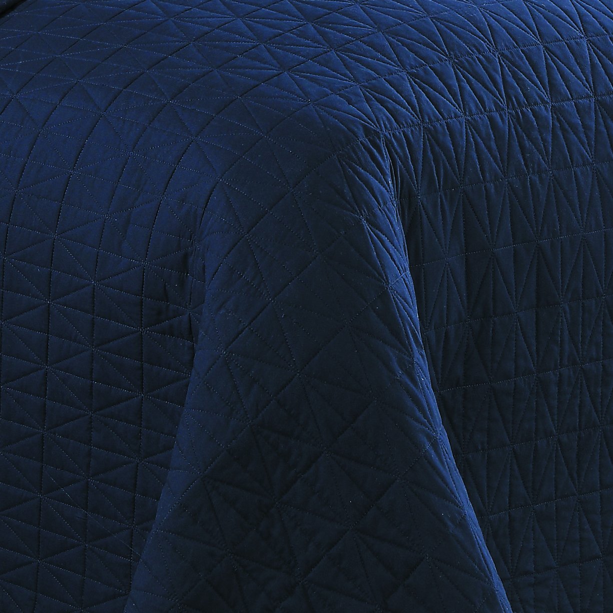 Avondale Manor MEB9QTKINGGHTA Tanvi Navy Blue Quilt Set Queen Size - Soft Bedding Comforter for Master Bedroom, Guest Room & Cozy Home Decor