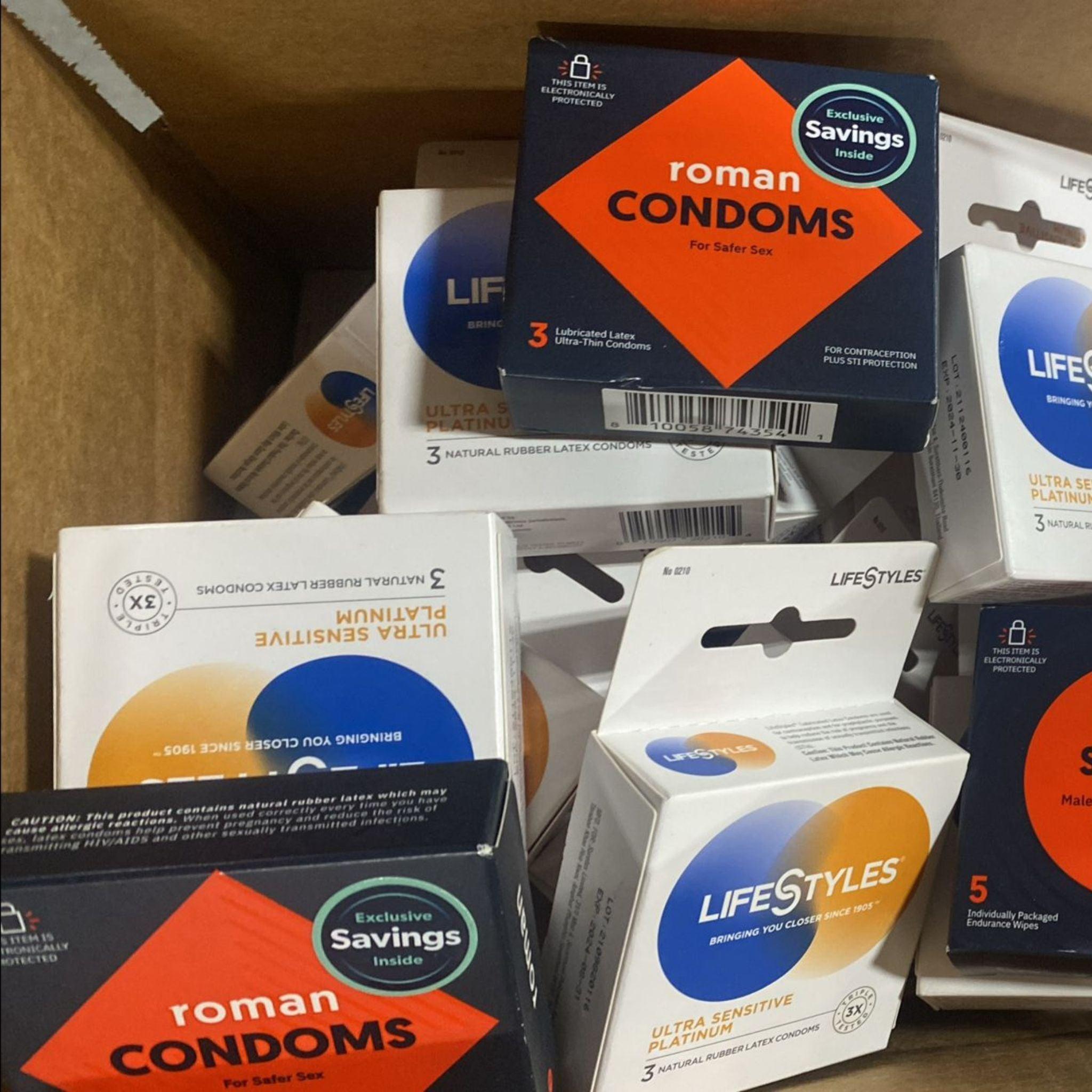 Lifestyles Ultra Sensitive Platinum Natural Rubber Latex Condoms - 85 Pack | Triple Tested for Safety & Comfort | Perfect for Couples & Sensitive Skin | Premium Protection for Intimate Moments