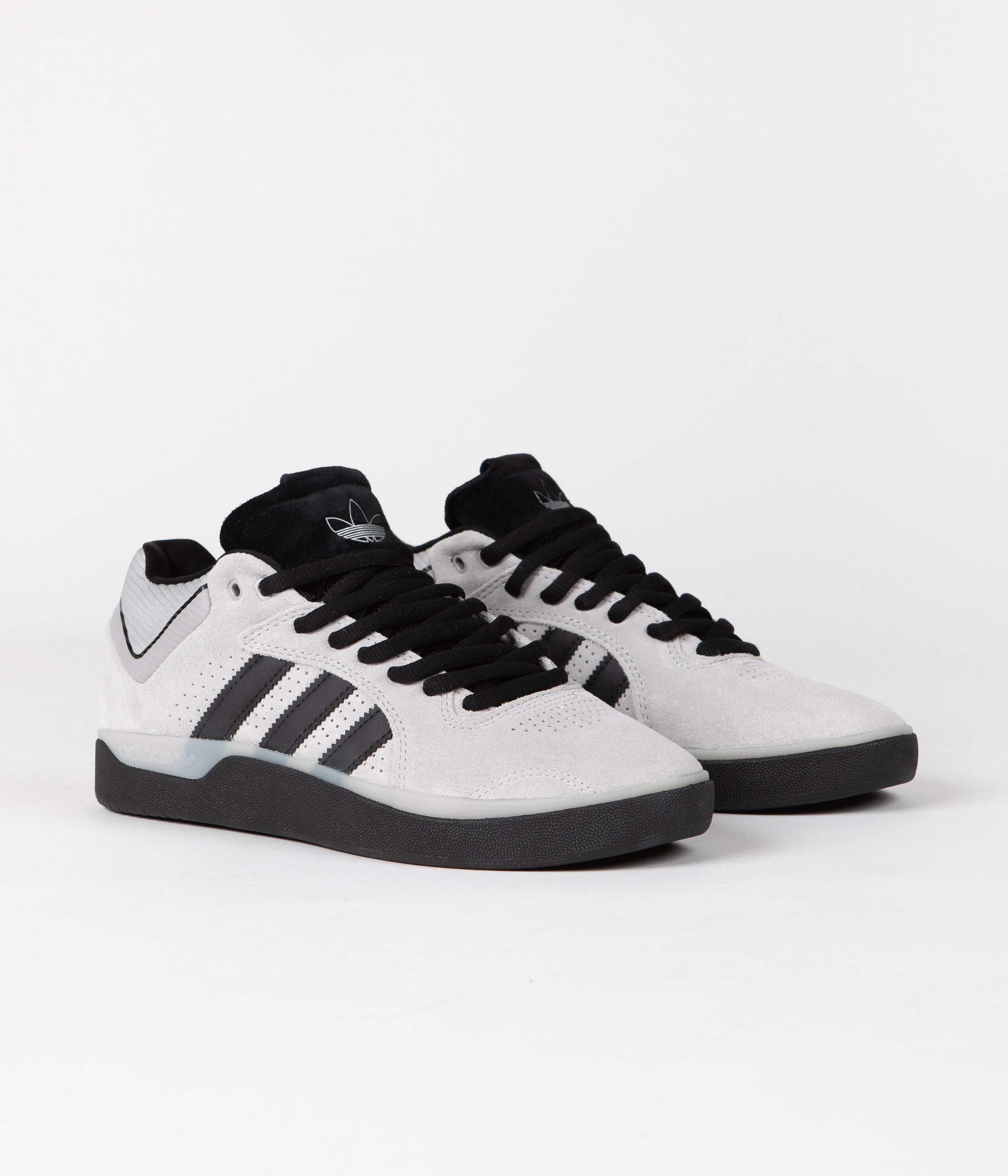 Adidas Tyshawn Men's Running Shoes - Grey Two/Core Black/Silver Metallic - Lightweight Athletic Sneakers for Jogging, Gym & Casual Wear