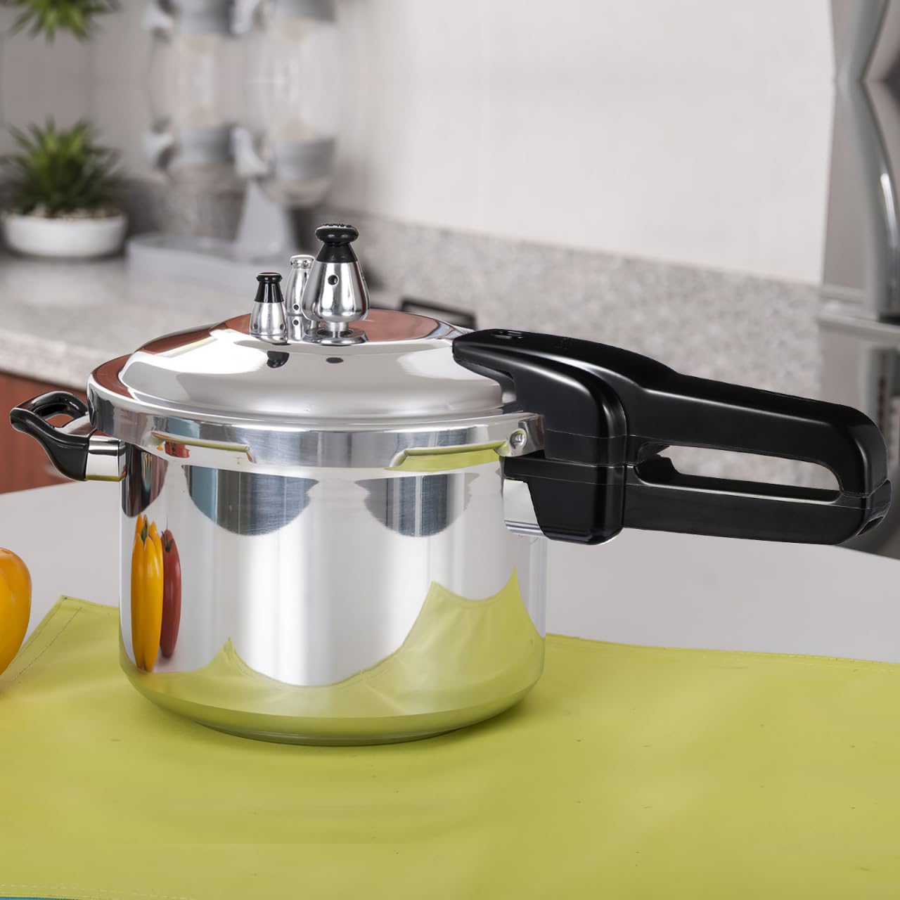 YARNOW Plastic Pressure Cooker Handle Set - Replacement Lid & Body Handles with Screws for Secure Cooking | Compatible with Most Pressure Cookers | Ideal for Home Kitchen & Food Prep
