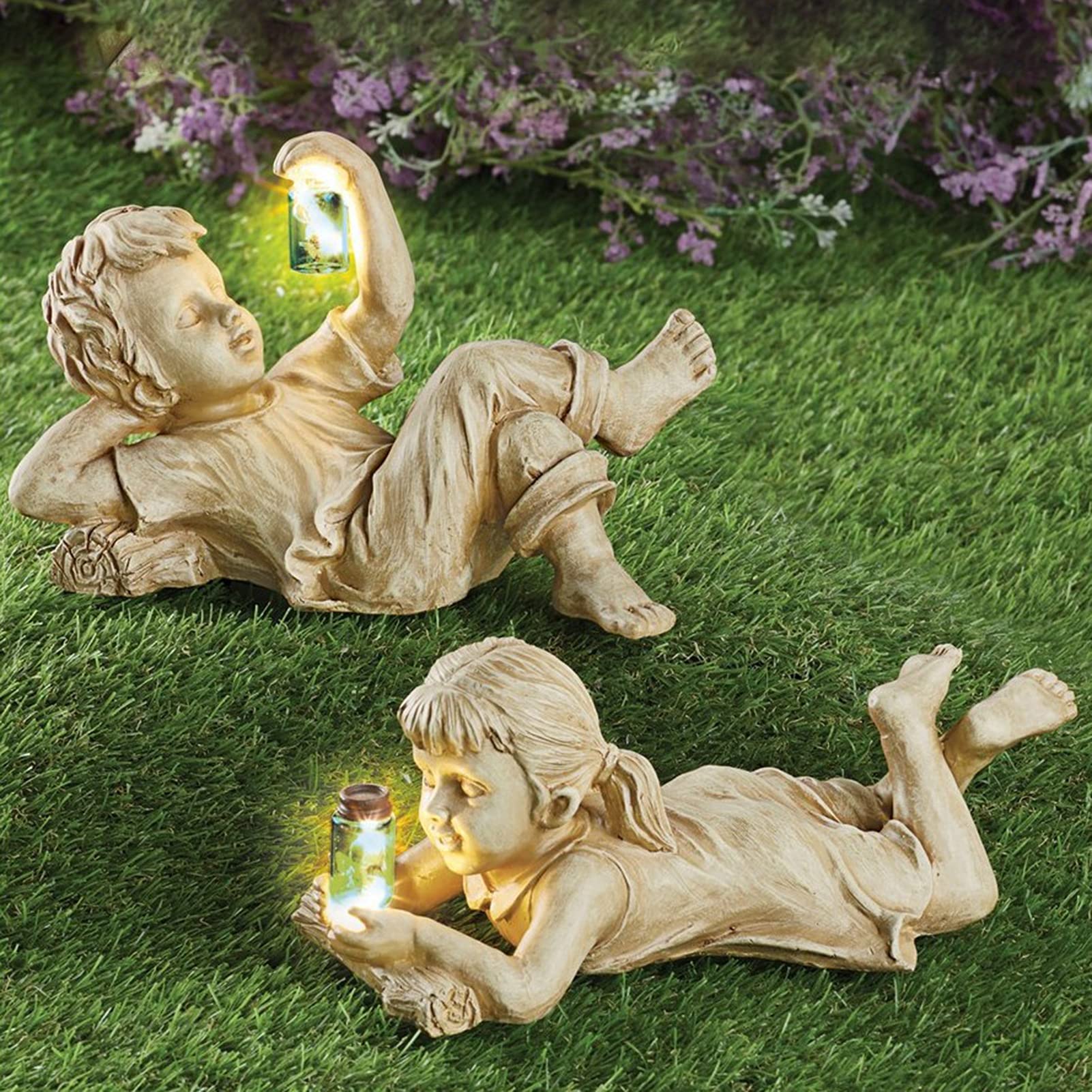 NUZYZ Solar-Powered Garden Sculpture - Vintage Resin Statue of Boys & Girls with LED Lights - Perfect for Home Garden, Patio, Yard & Outdoor Decor