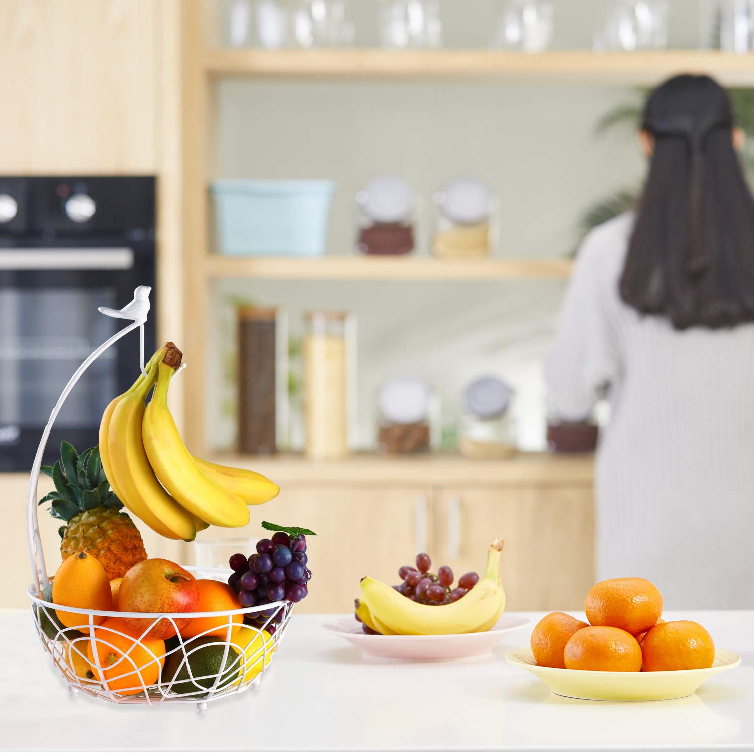Modern White Fruit Basket Bowl with Banana Hanger - Elegant Bird Design Kitchen Countertop Organizer - Decorative Display Stand for Dining Room & Home Decor - Perfect for Fresh Fruit Storage & Tabletop Arrangement