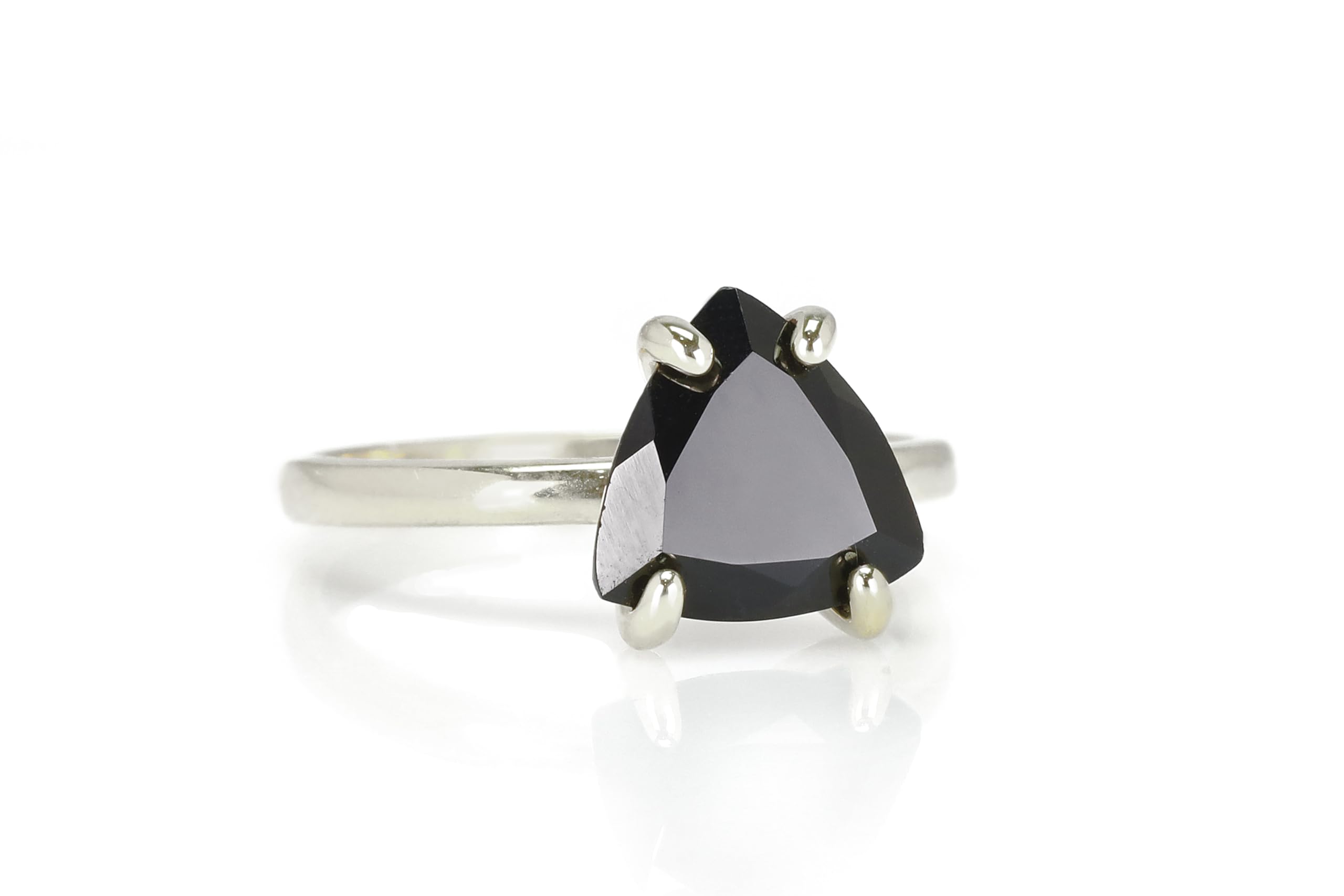 925 Sterling Silver Black Onyx Ring for Women - Elegant Gemstone Jewelry for Formal & Casual Wear - Perfect Gift with Jewelry Box - Ideal for Parties, Weddings & Everyday Fashion