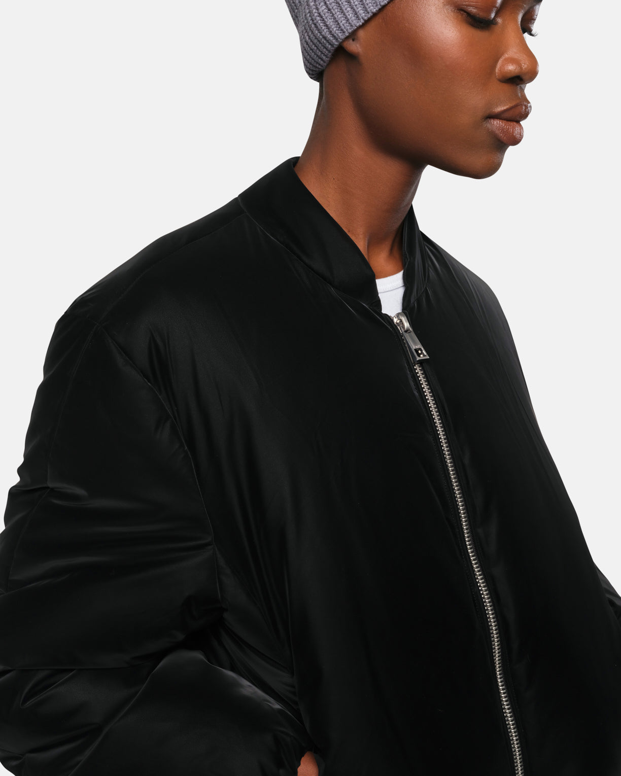 Apparis Leni Bomber Jacket - Women's Lightweight Puffer Coat, Stylish Quilted Outerwear for Fall & Winter | Perfect for Casual Outings, Travel & Streetwear Fashion