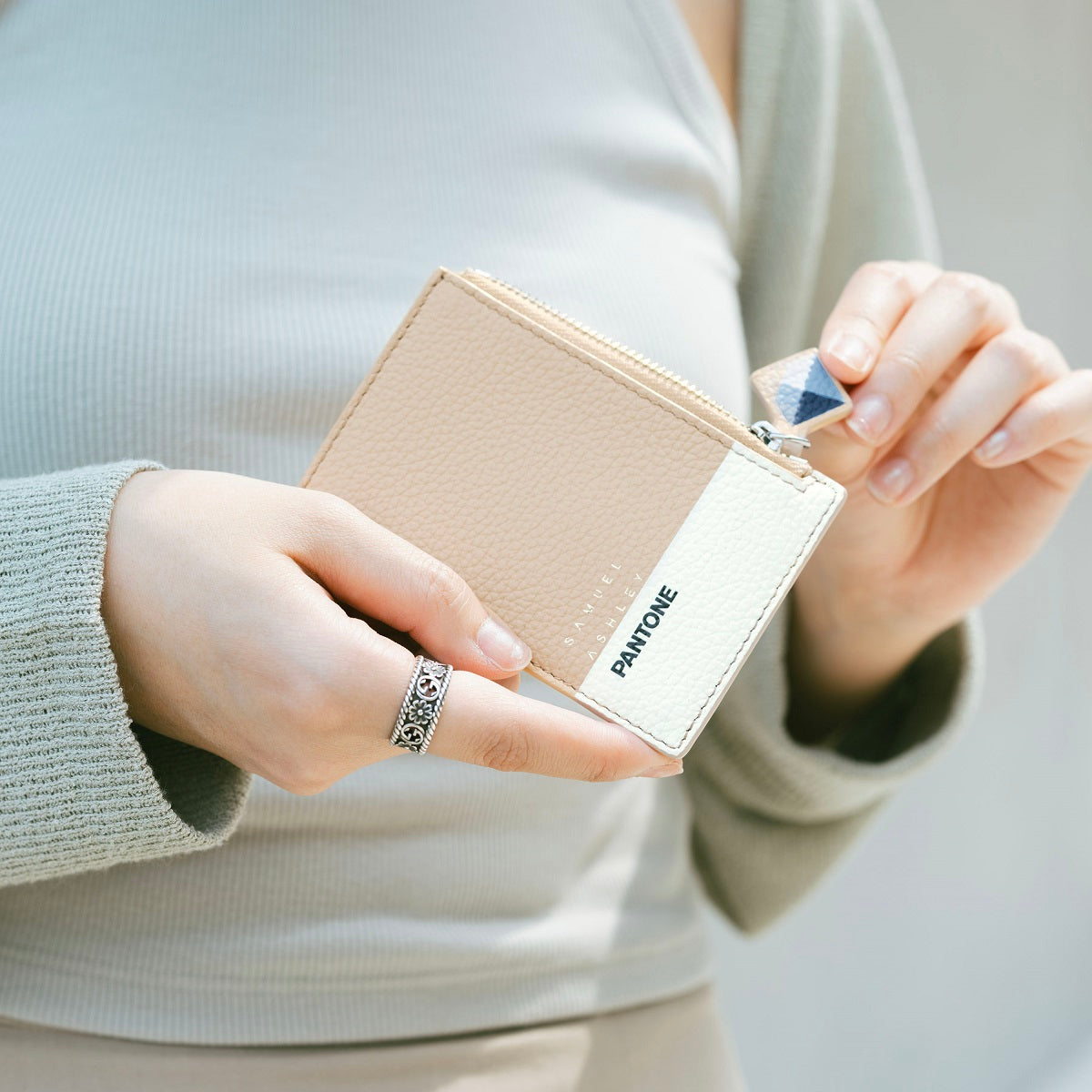 Samuel Ashley x Pantone Leather Key Purse - Premium Genuine Leather Keychain Wallet for Women & Men - Perfect for Travel, Office, and Everyday Use