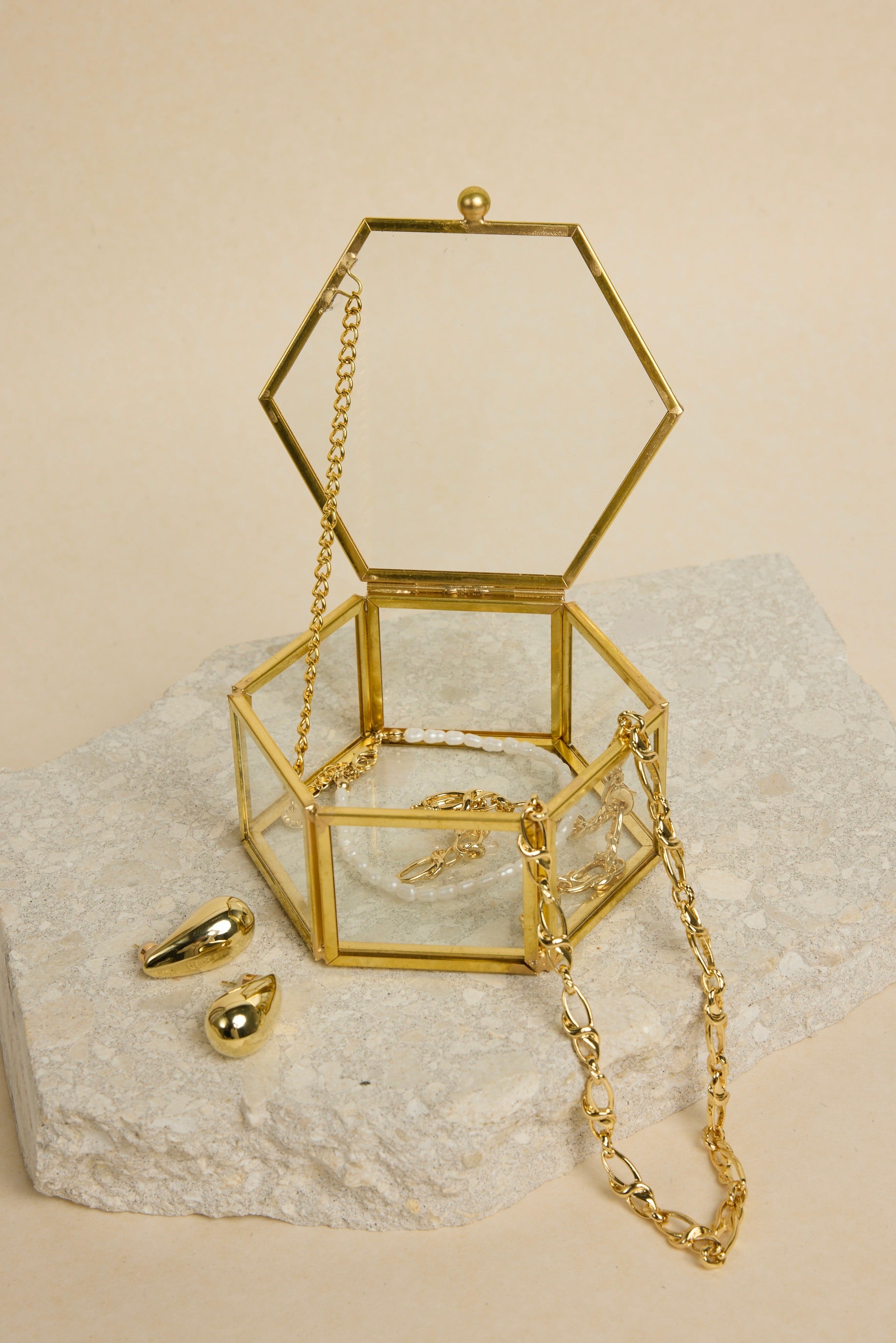 Luxury Large Hexagonal Jewelry Box with Gold Trim - Perfect for Storing Rings, Necklaces & Earrings - Elegant Gift for Women & Girls